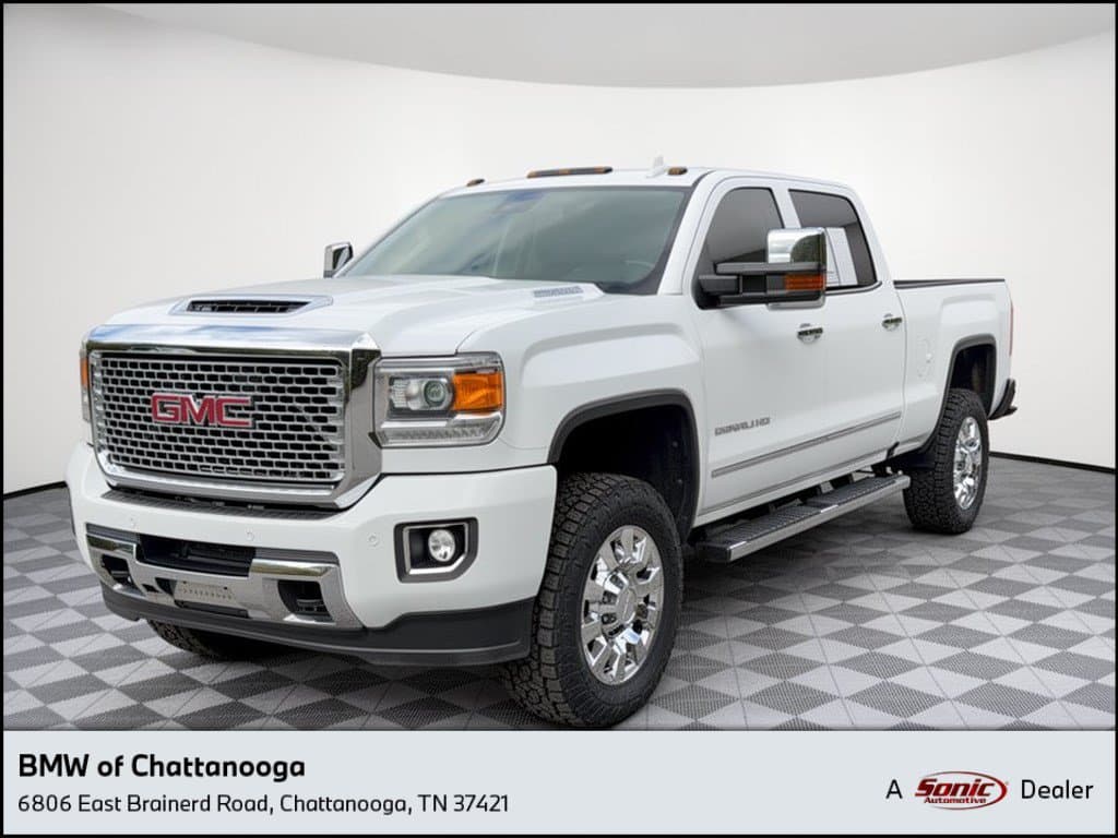 2017 GMC Sierra 2500HD Denali — photo 1 of 31