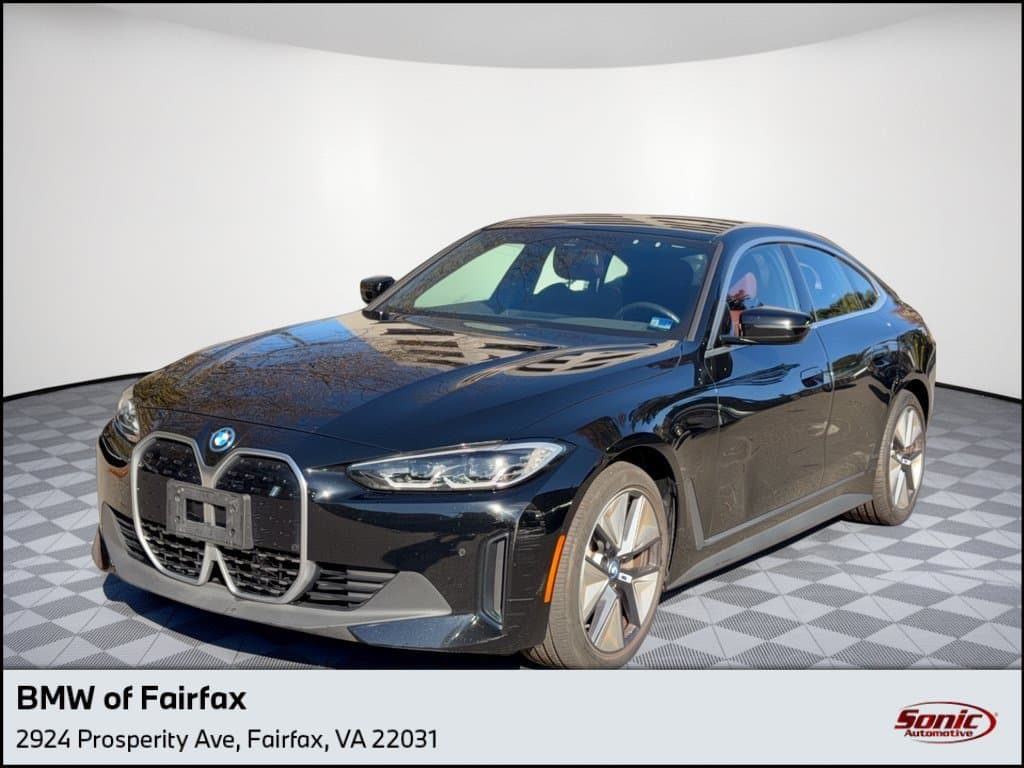 2024 BMW i4 eDrive35 — photo 1 of 31