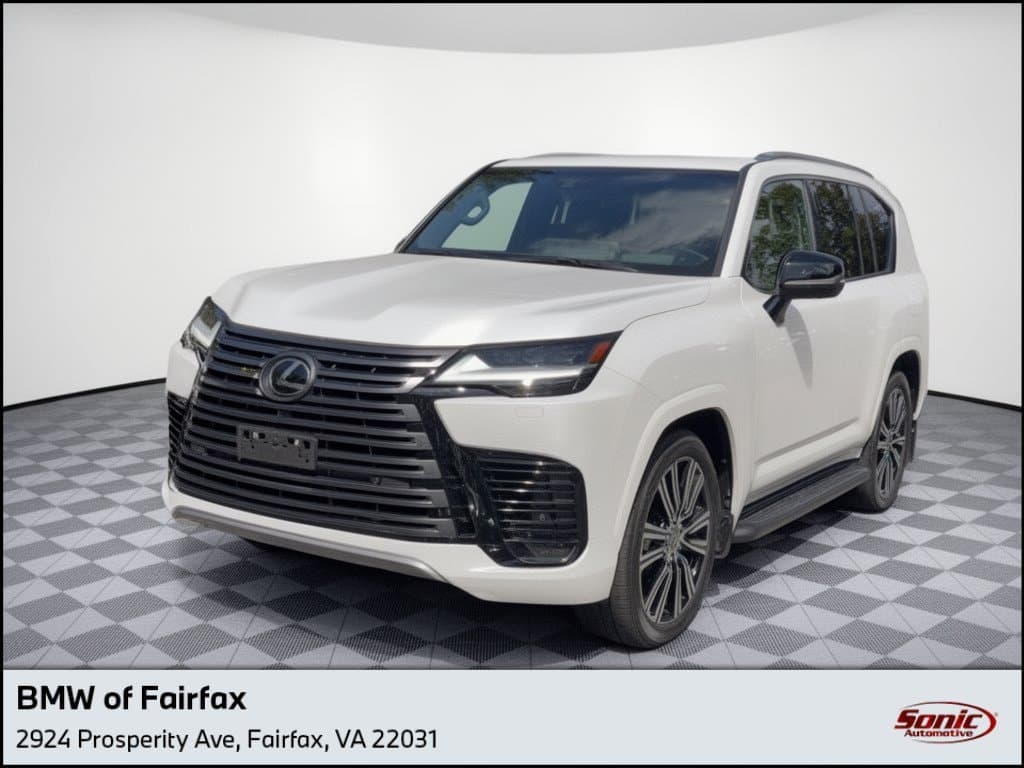 2024 Lexus LX LX 600 Luxury — photo 1 of 31
