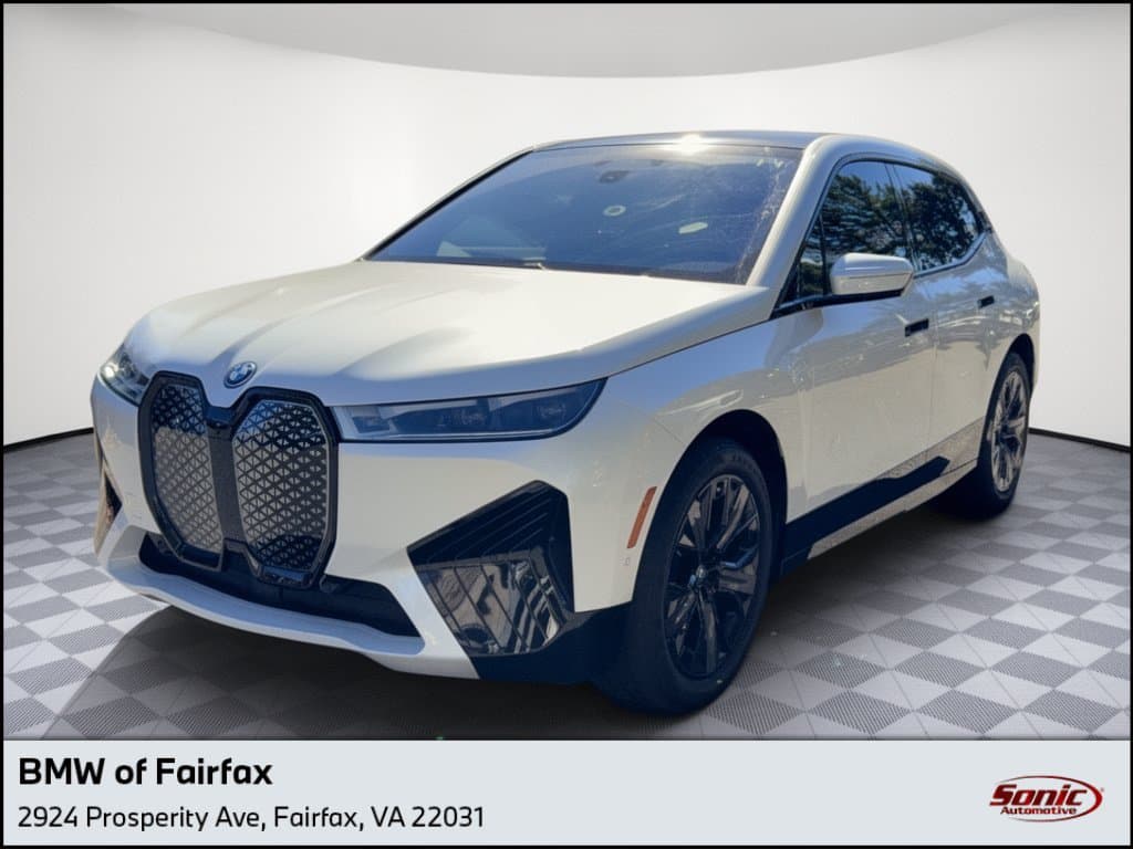 2024 BMW iX xDrive50 — photo 1 of 31