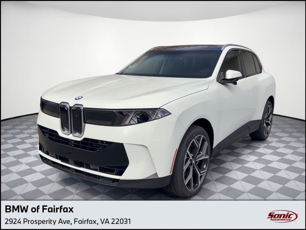 2027 BMW X5 40 xDrive — photo 1 of 32