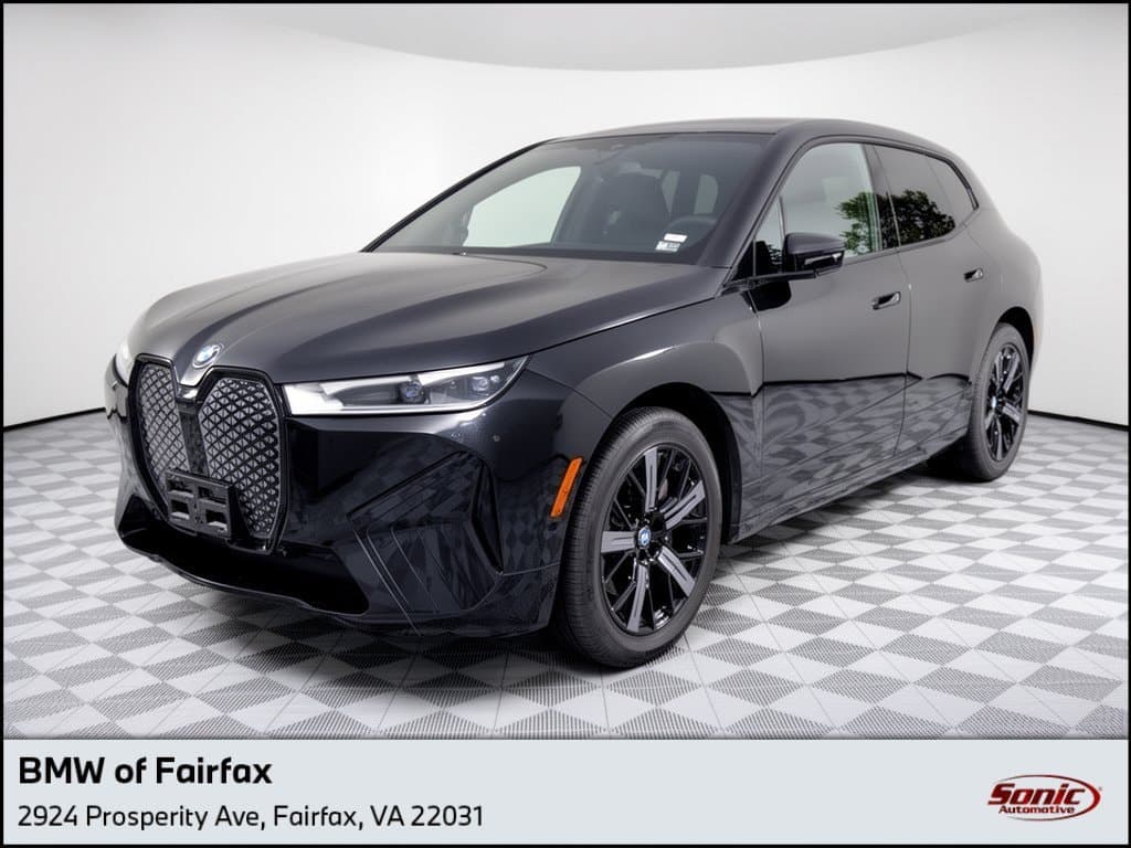 2024 BMW iX xDrive50 — photo 1 of 30
