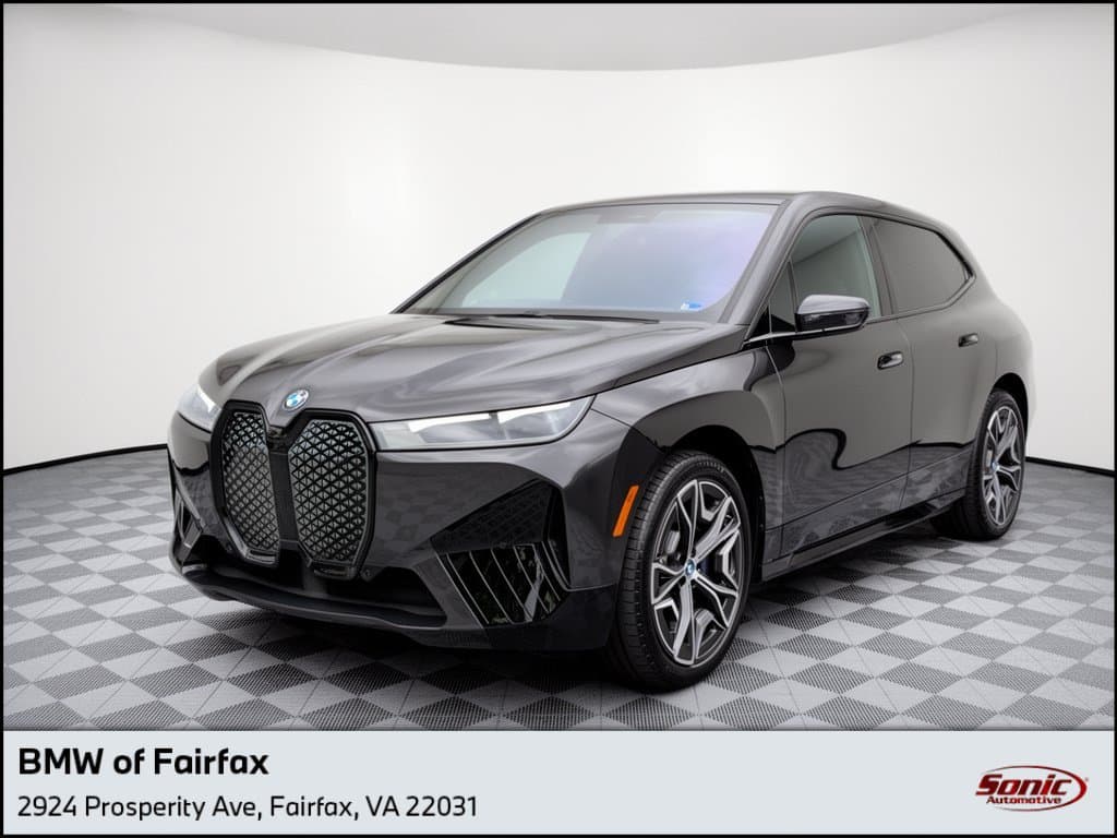 2024 BMW iX xDrive50 — photo 1 of 30