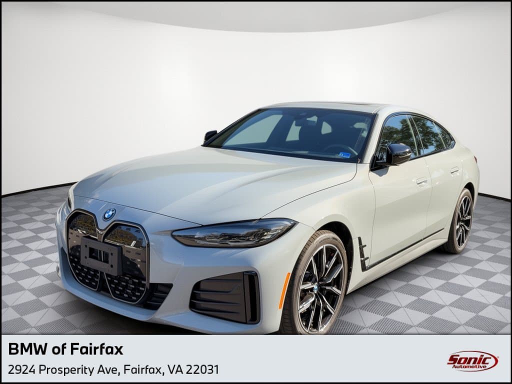 2024 BMW i4 eDrive35 — photo 1 of 31