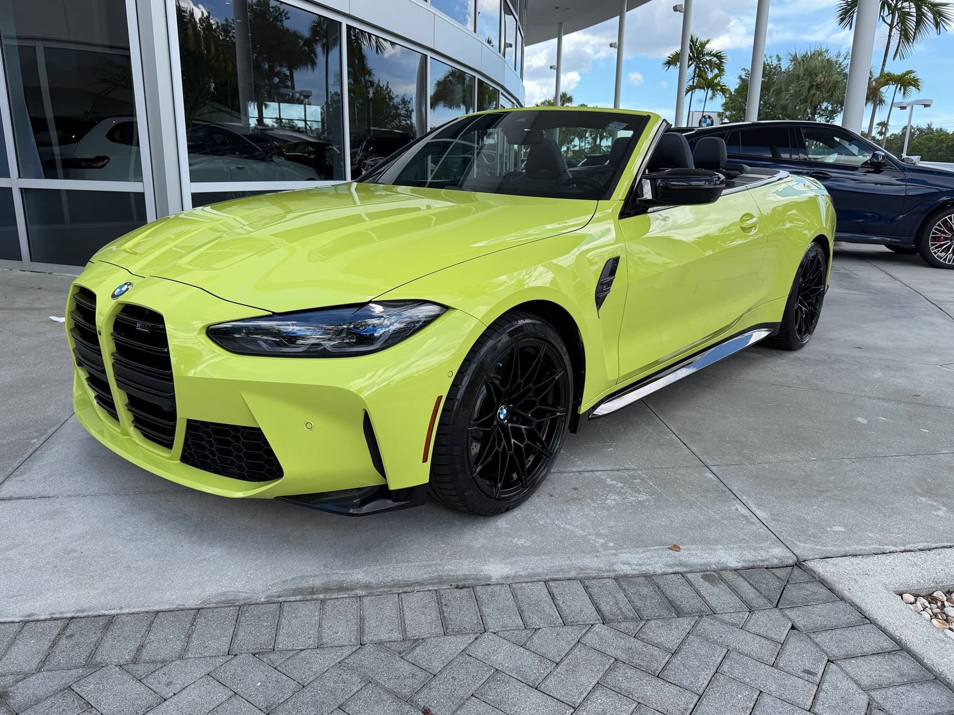 2024 BMW M4 Competition xDrive — photo 1 of 38