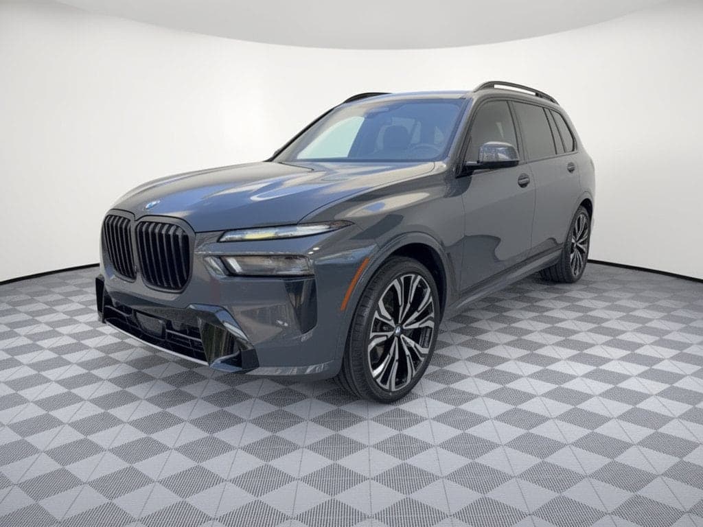 2024 BMW X7 xDrive40i — photo 1 of 32