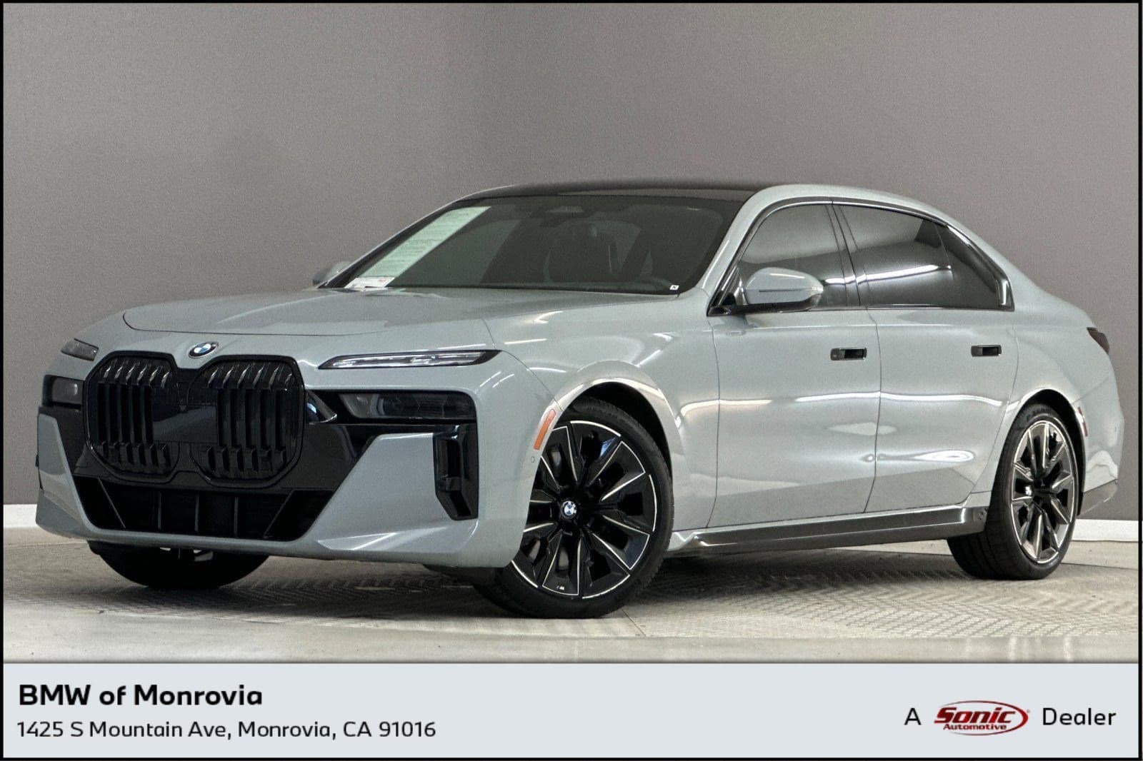 2023 BMW 7 Series 760i xDrive — photo 1 of 35