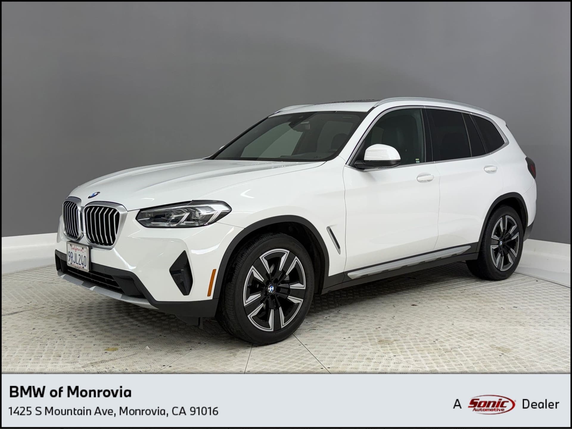 2022 BMW X3 sDrive30i — photo 1 of 12