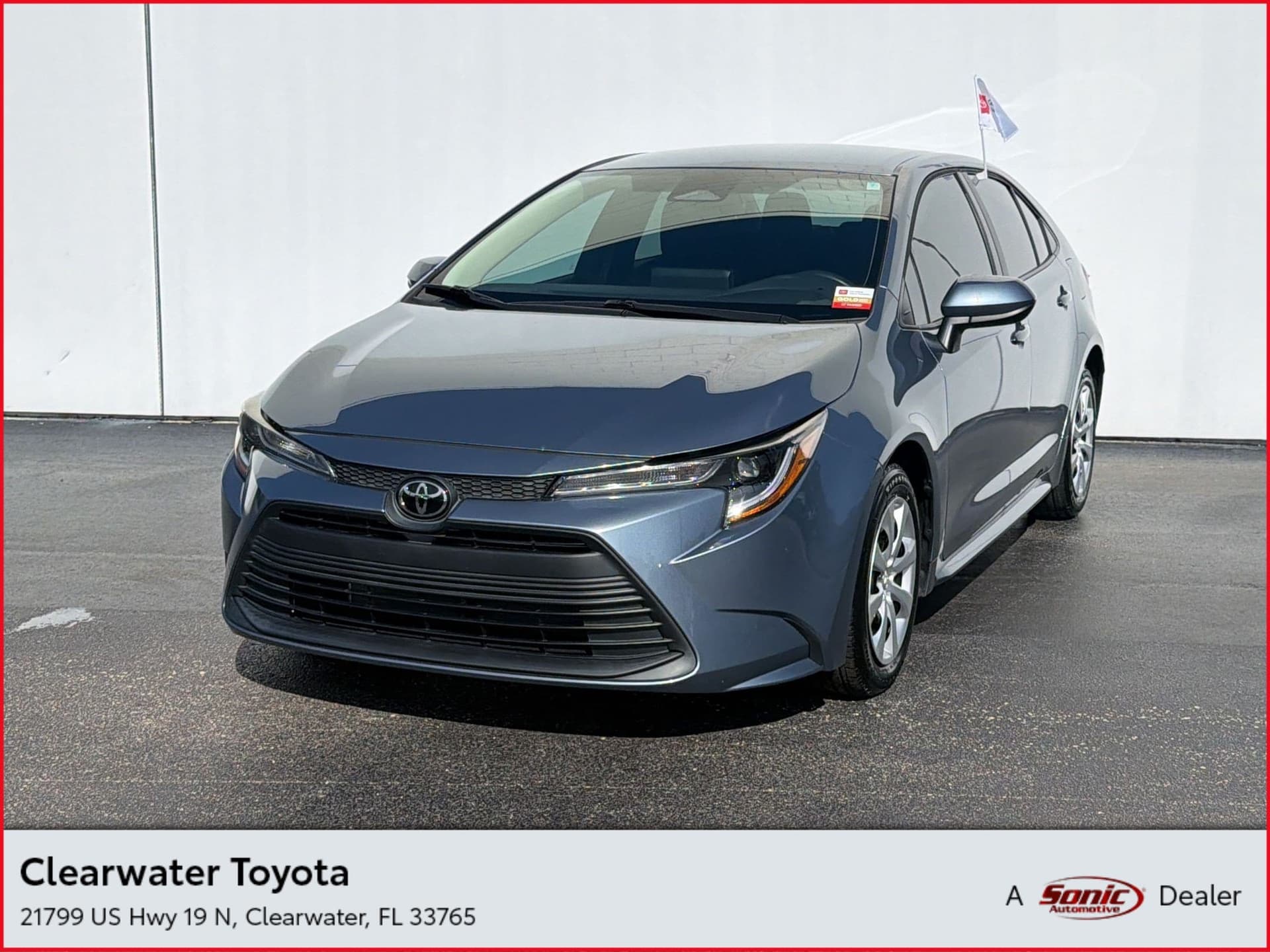 2024 Toyota Corolla Corolla LE (LE CVT (Natl)) — photo 1 of 34