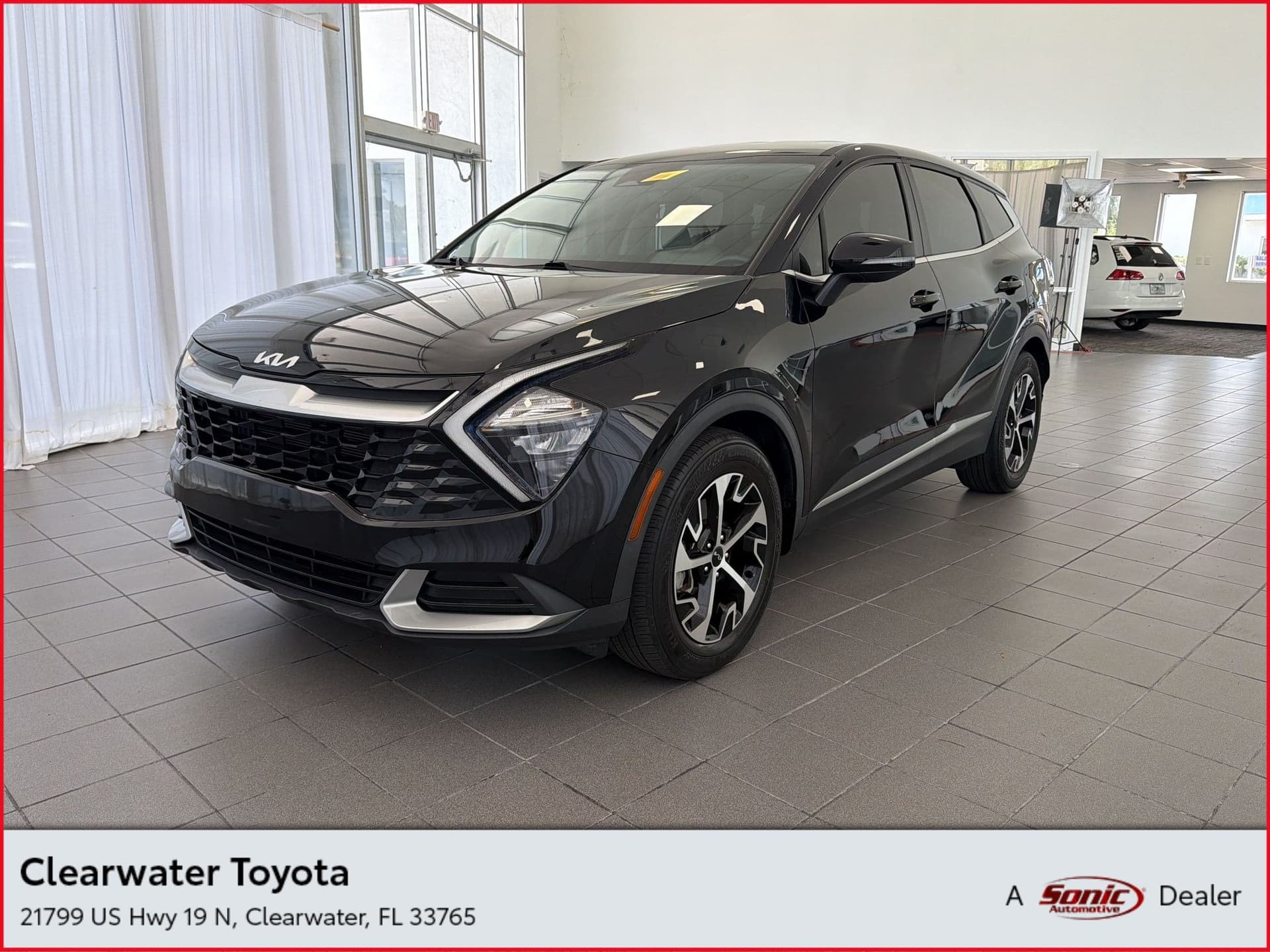 2023 Kia Sportage EX — photo 1 of 34