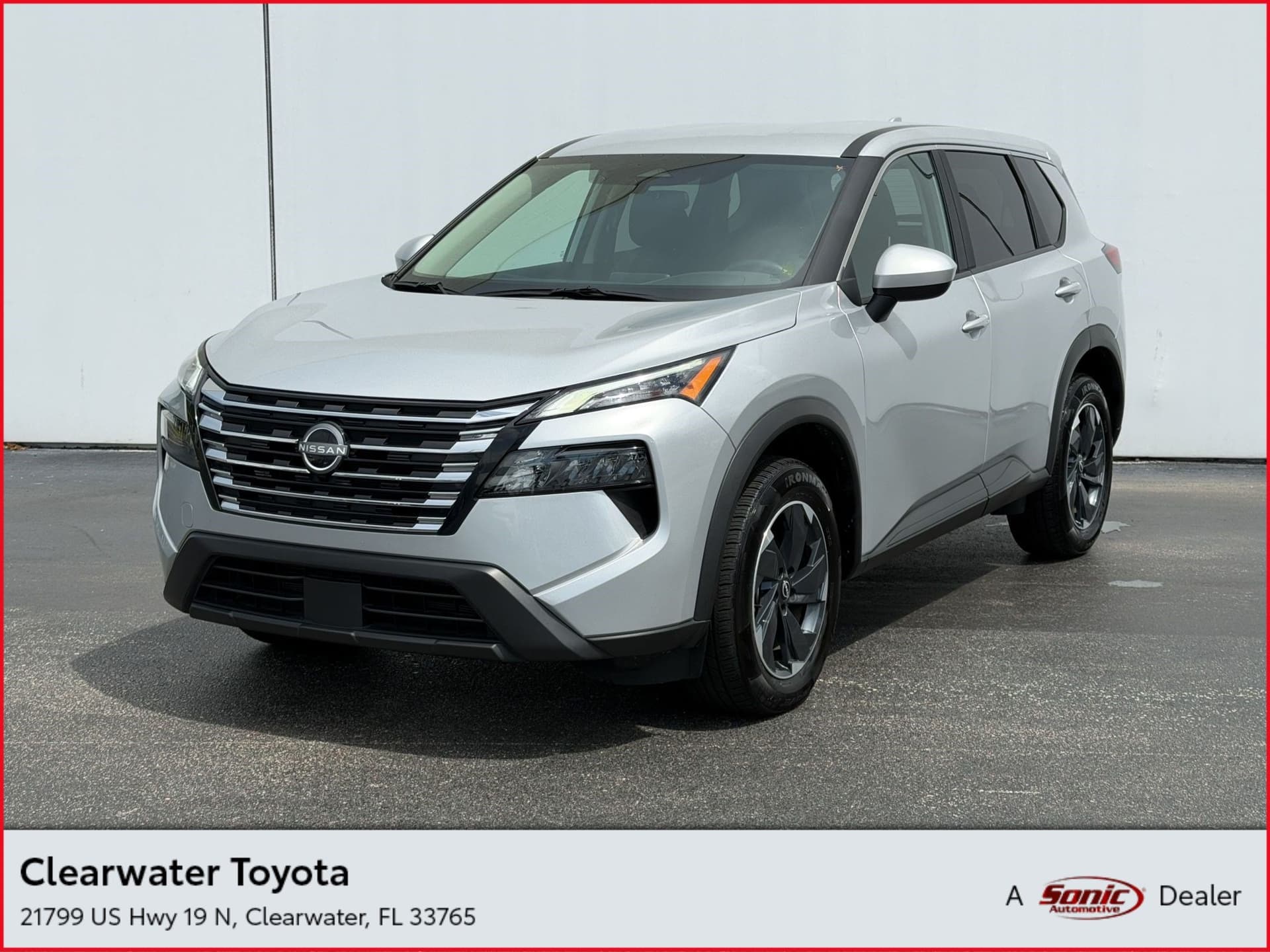 2025 Nissan Rogue SV — photo 1 of 36
