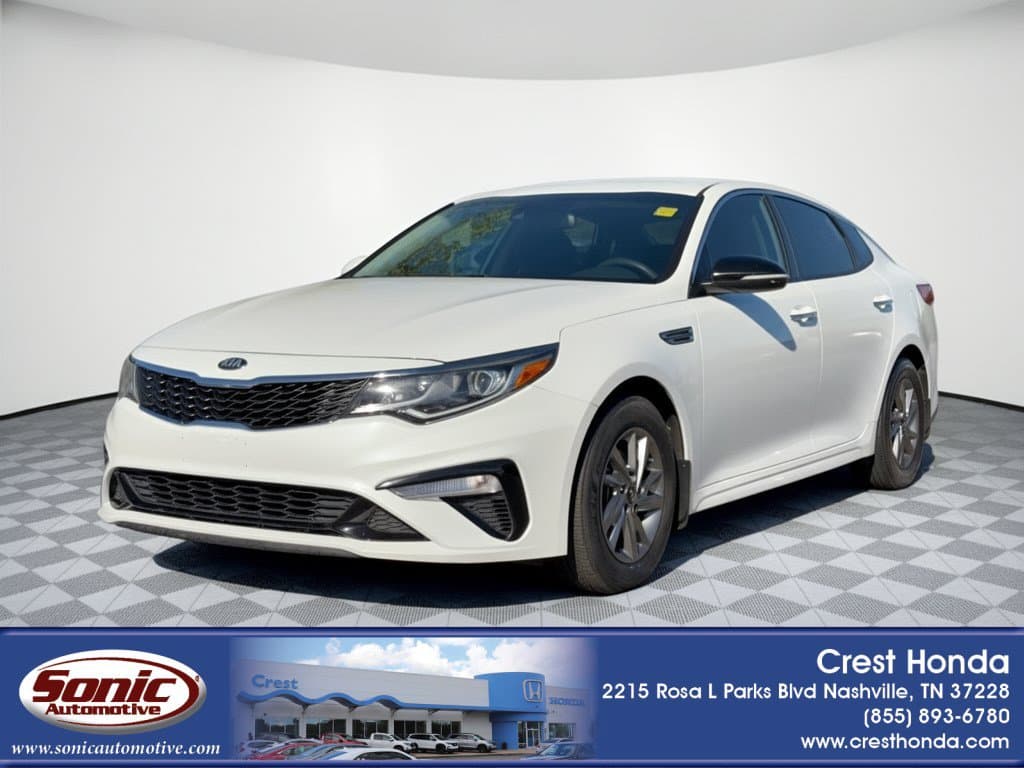 2019 Kia Optima LX — photo 1 of 31