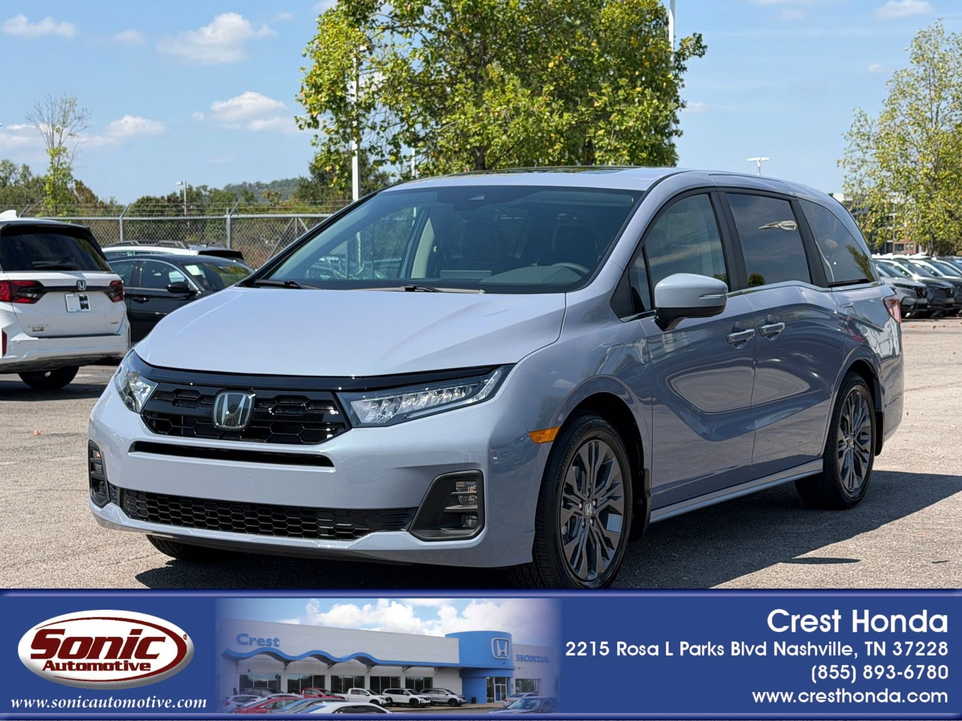 2027 Honda Odyssey Touring — photo 1 of 25