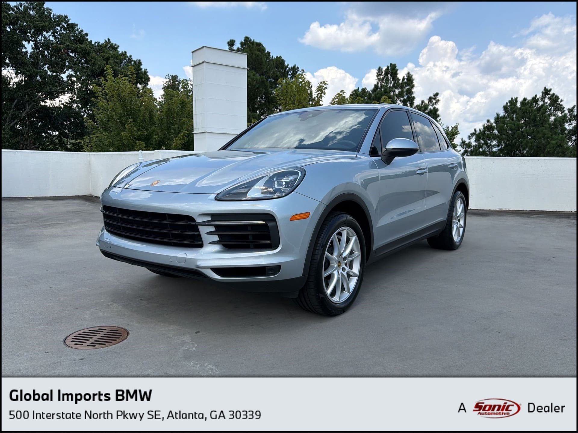 2021 Porsche Cayenne Base — photo 1 of 28