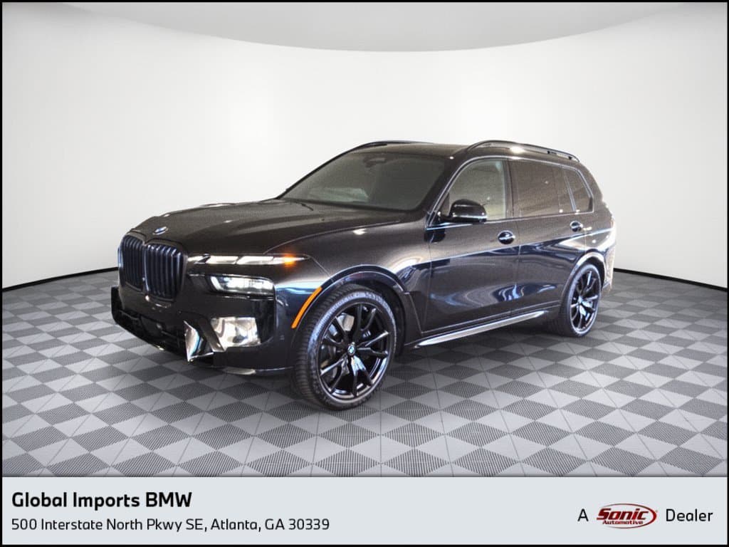 2025 BMW X7 xDrive40i — photo 1 of 12