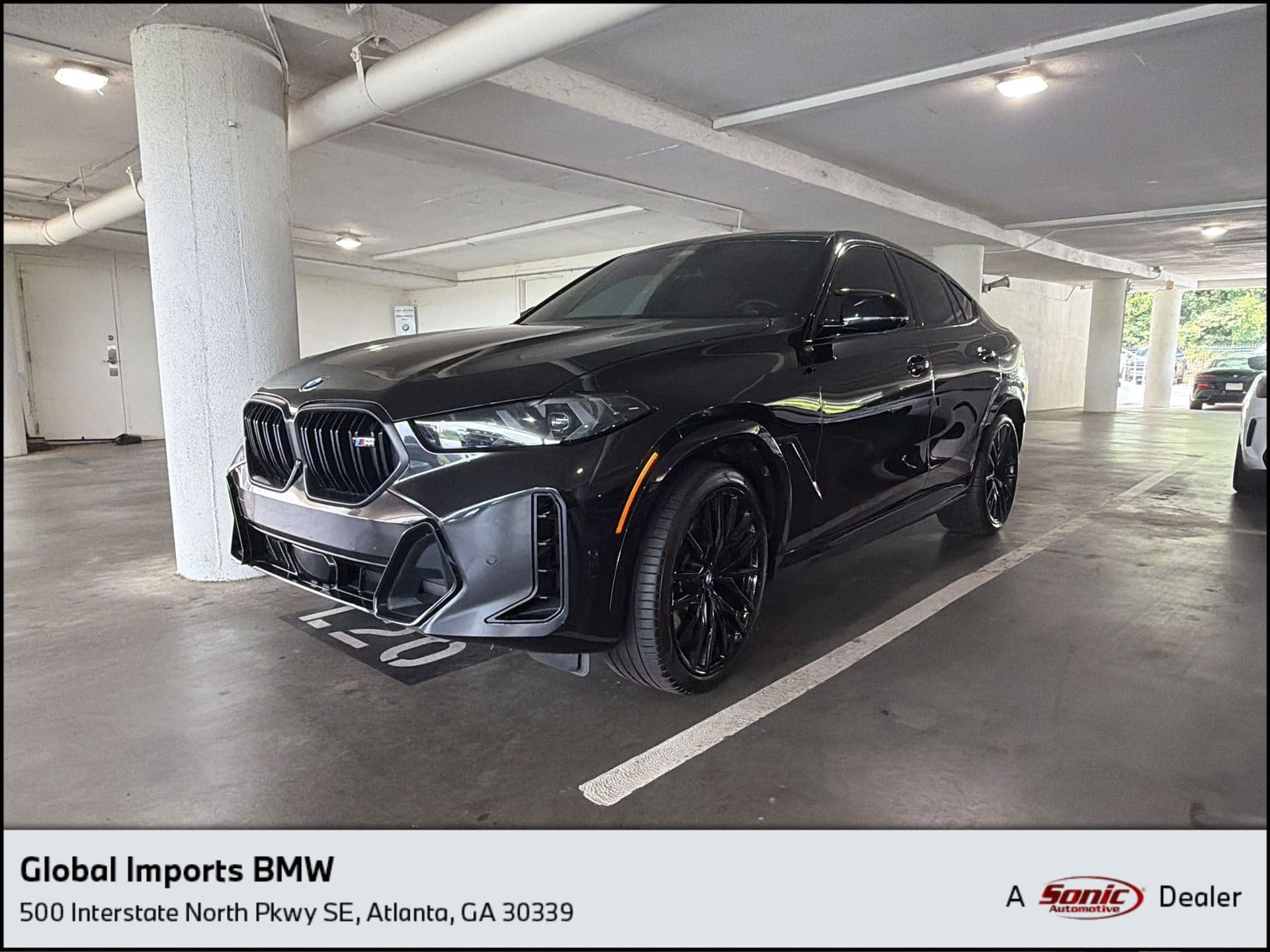 2025 BMW X6 M60i — photo 1 of 12