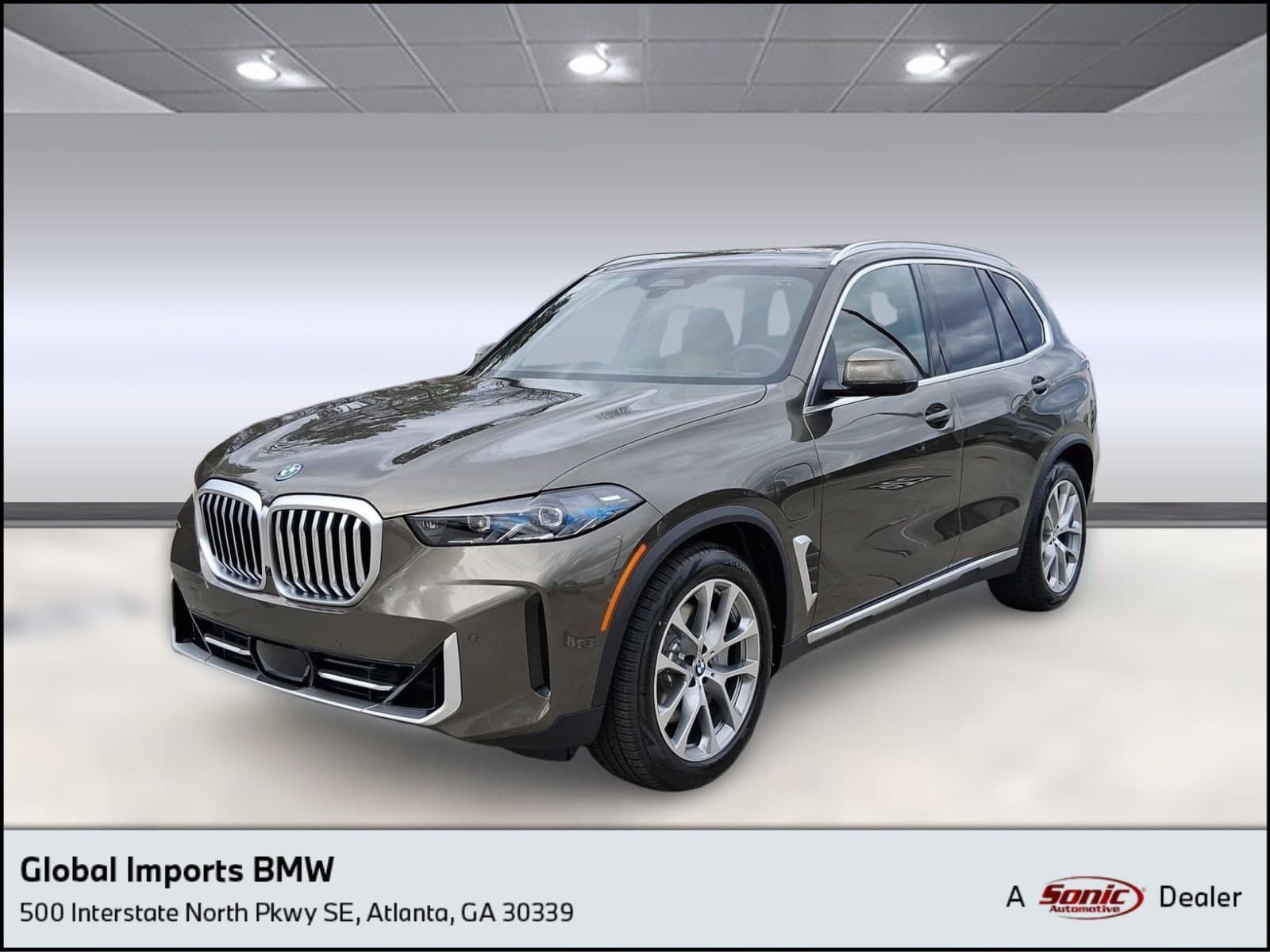 2026 BMW X5 PHEV xDrive50e — photo 1 of 46