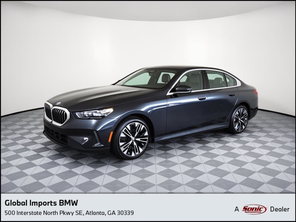 2026 BMW 5 Series 540i xDrive — photo 1 of 12