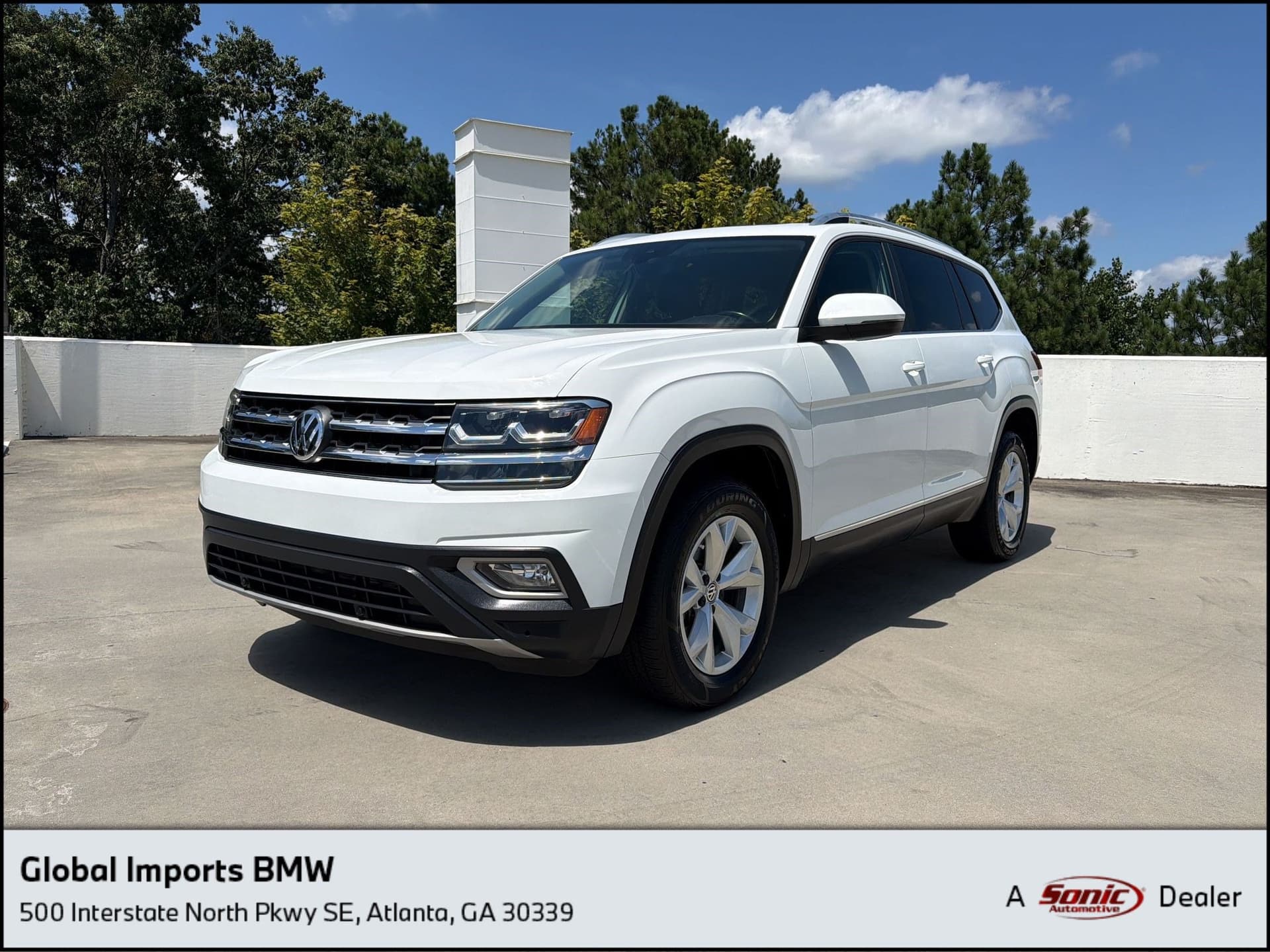 2018 Volkswagen Atlas 3.6L V6 SEL — photo 1 of 30
