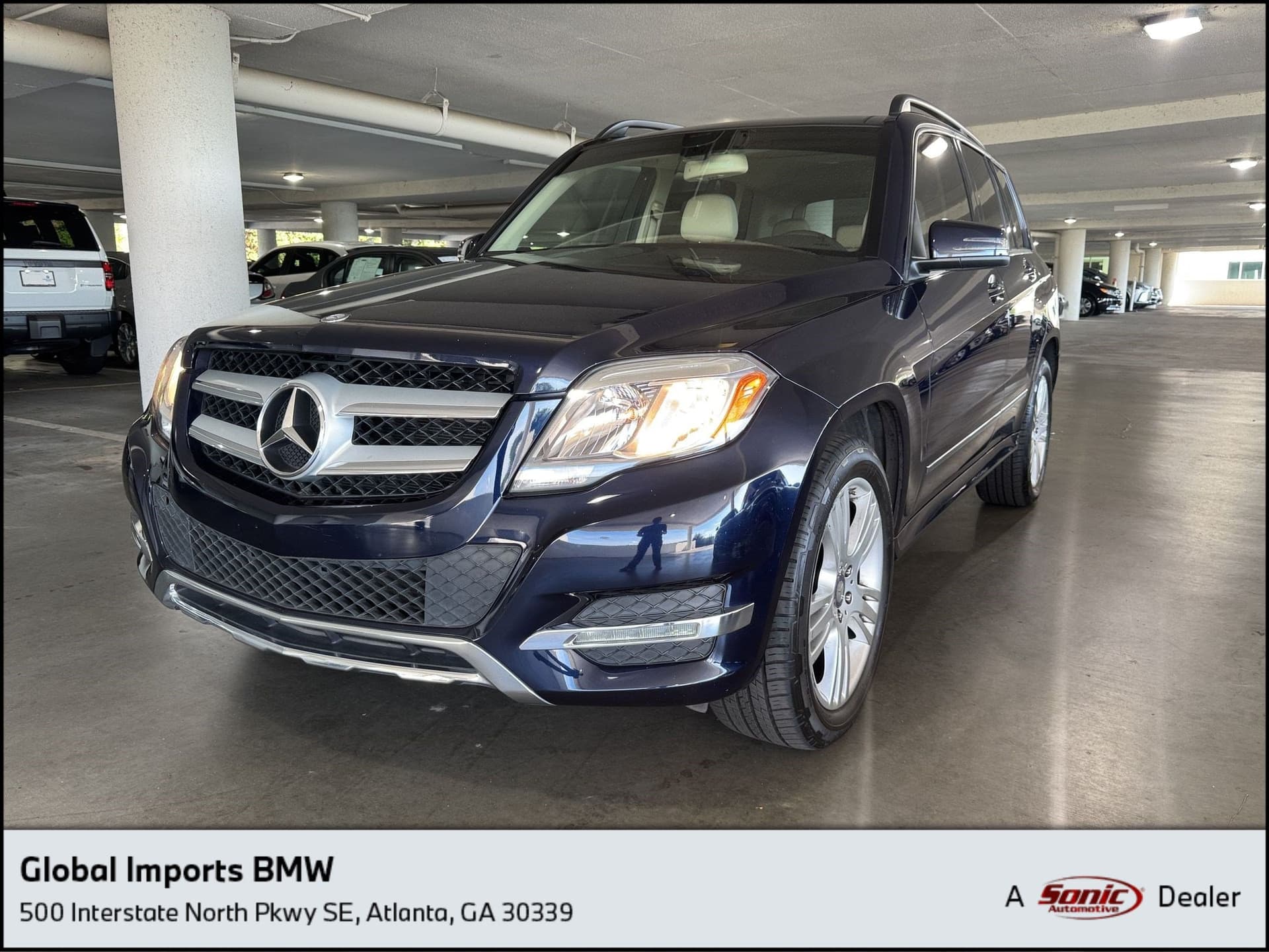 2014 Mercedes-Benz GLK-Class Base — photo 1 of 10