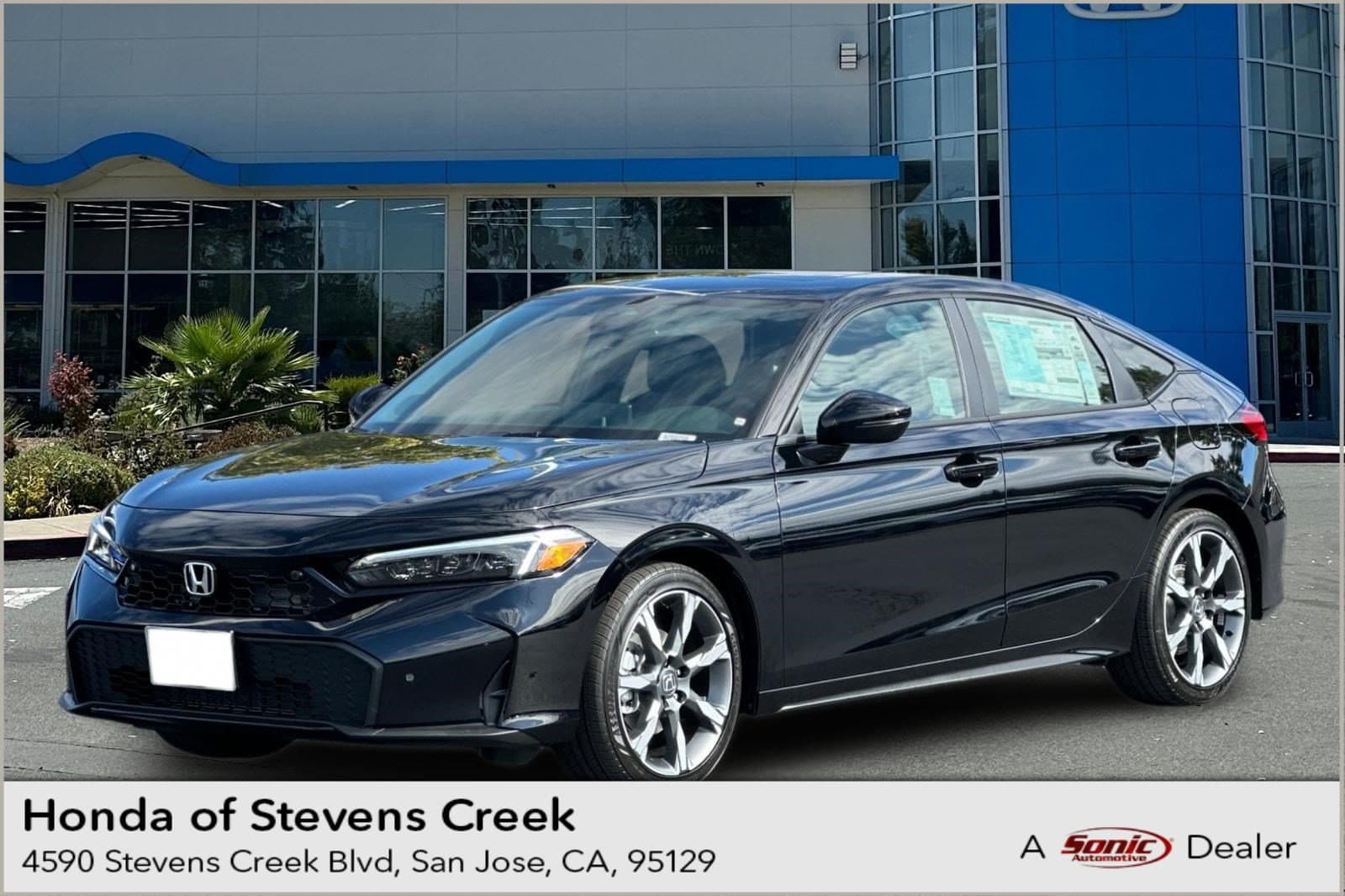 2026 Honda Civic Hatchback Hybrid Sport Touring — photo 1 of 30