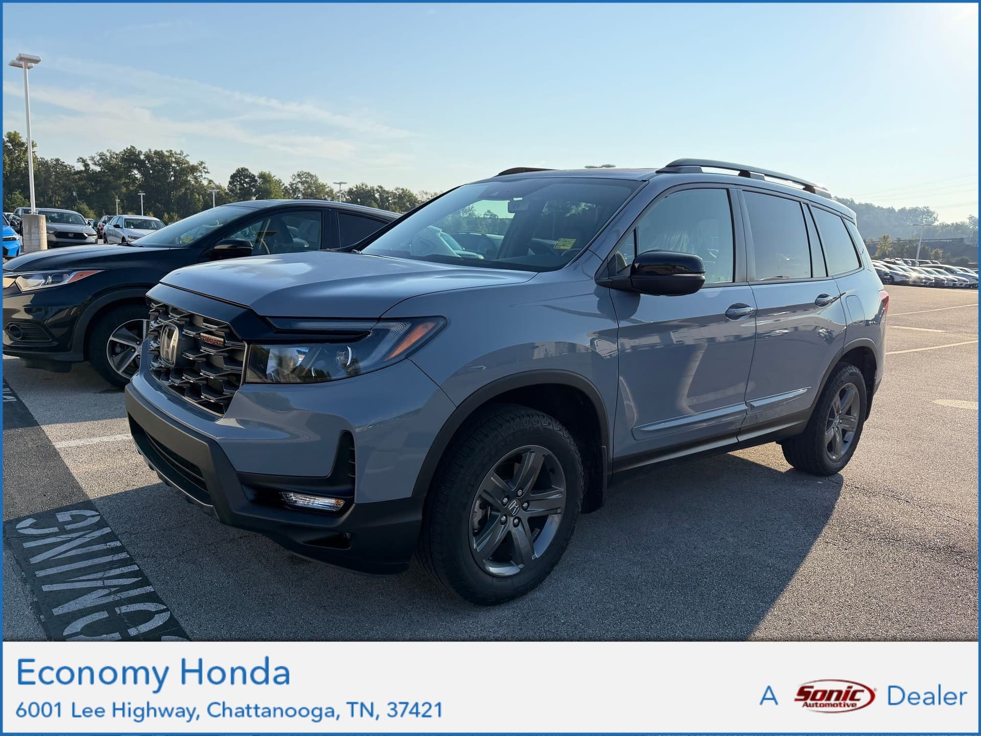 2022 Honda Passport TrailSport — photo 1 of 10