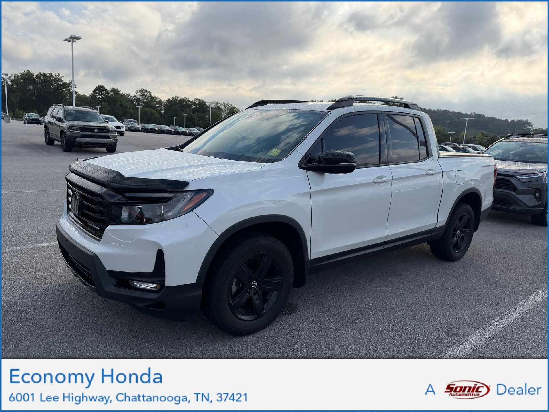 2022 Honda Ridgeline Black Edition — photo 1 of 10