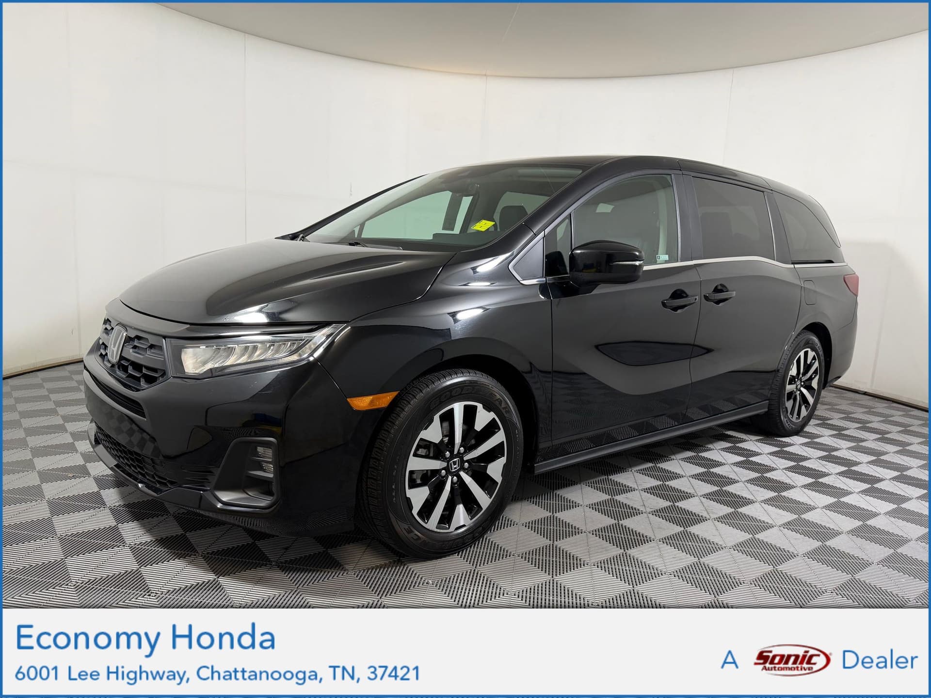 2025 Honda Odyssey EX-L — photo 1 of 26