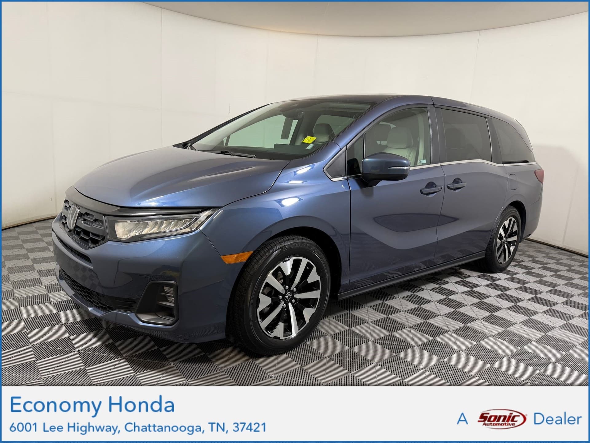 2025 Honda Odyssey EX-L — photo 1 of 26