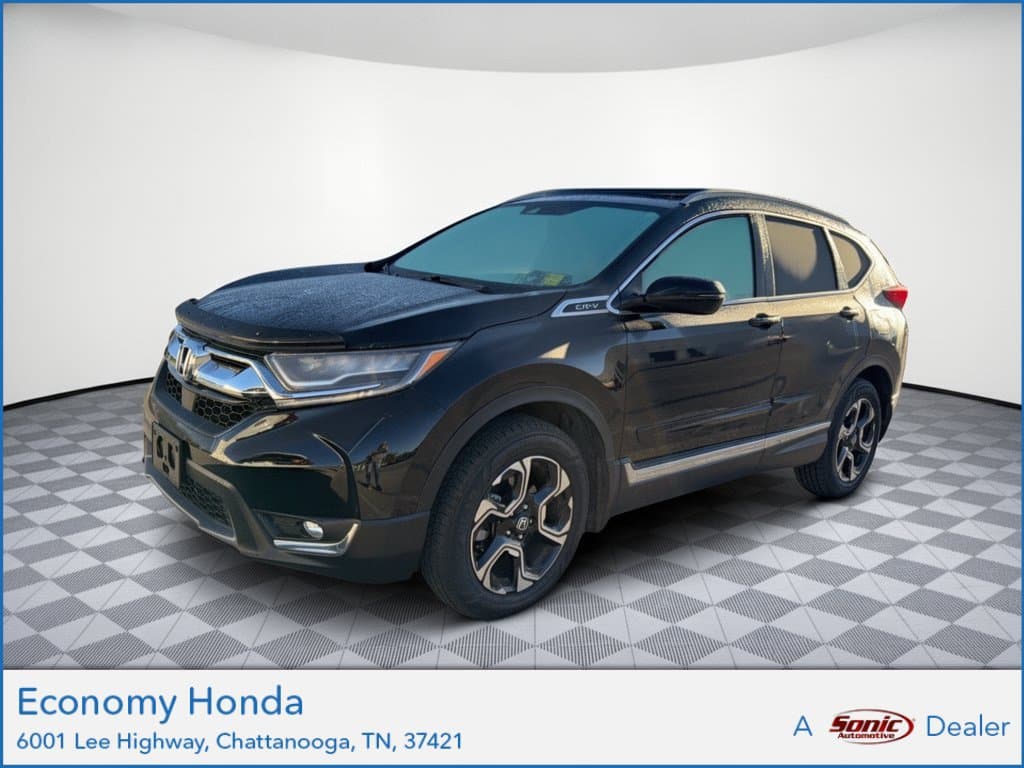 2017 Honda CR-V Touring — photo 1 of 10