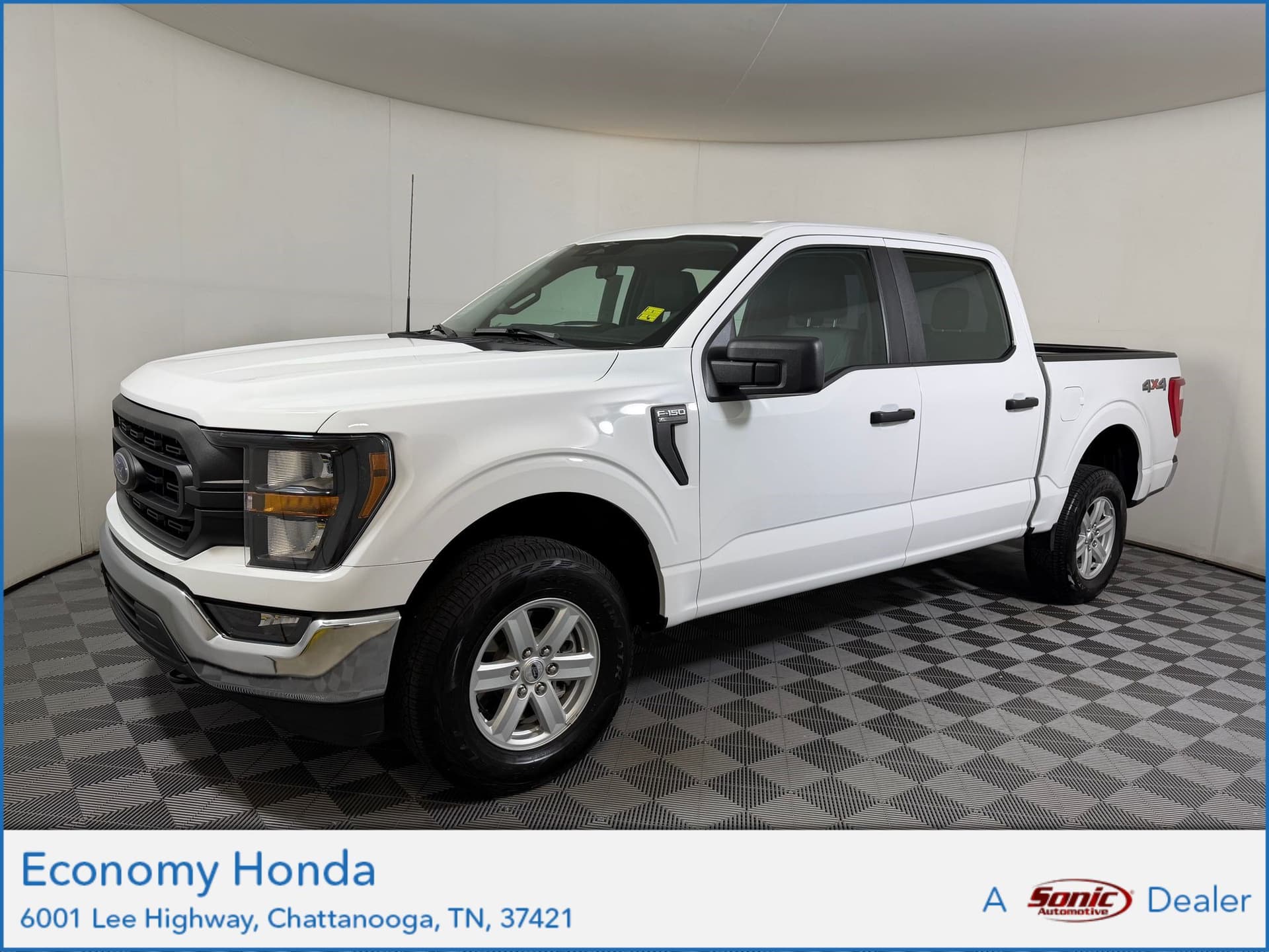 2023 Ford F-150 XL — photo 1 of 26