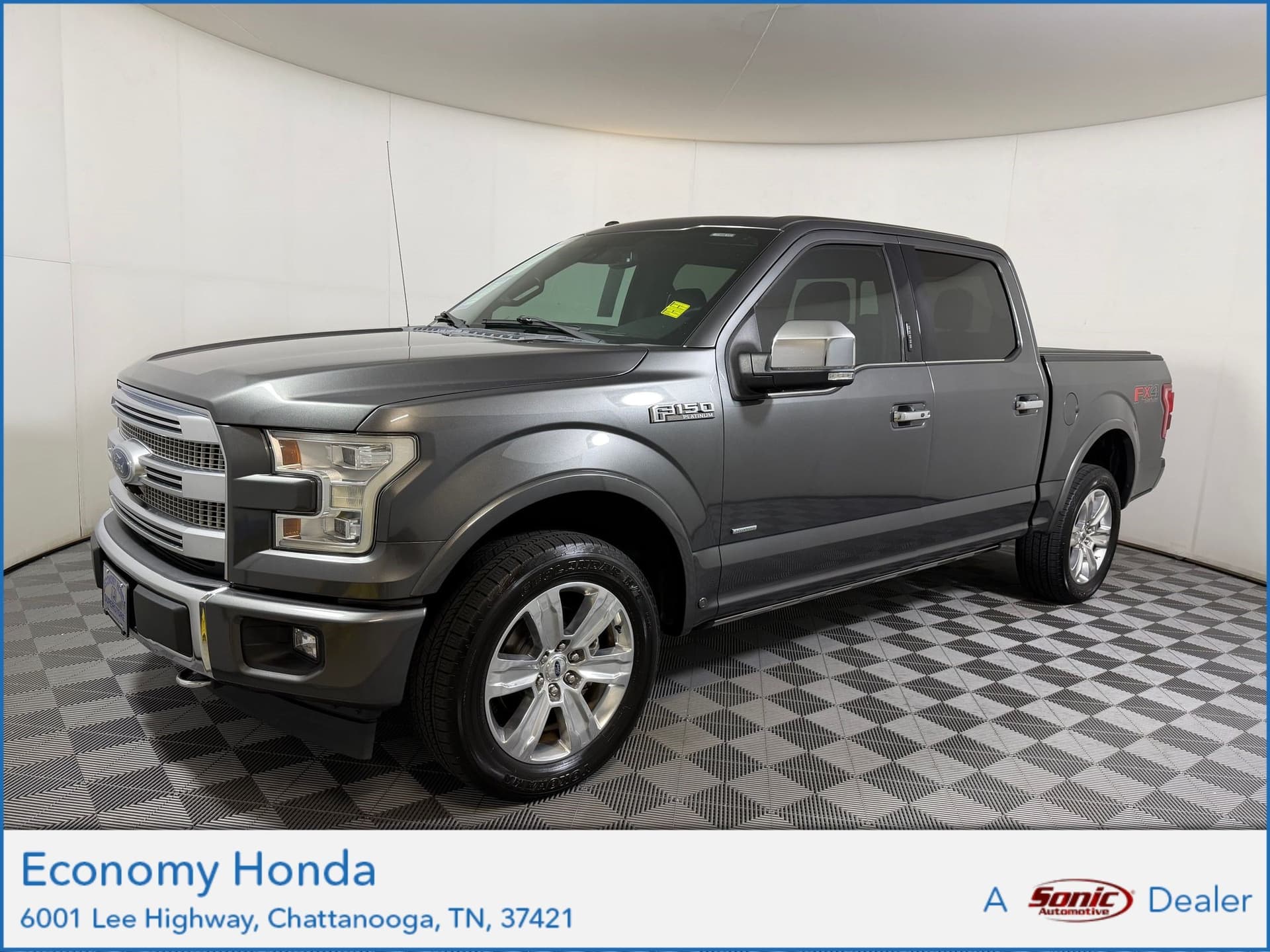 2017 Ford F-150 Platinum — photo 1 of 29