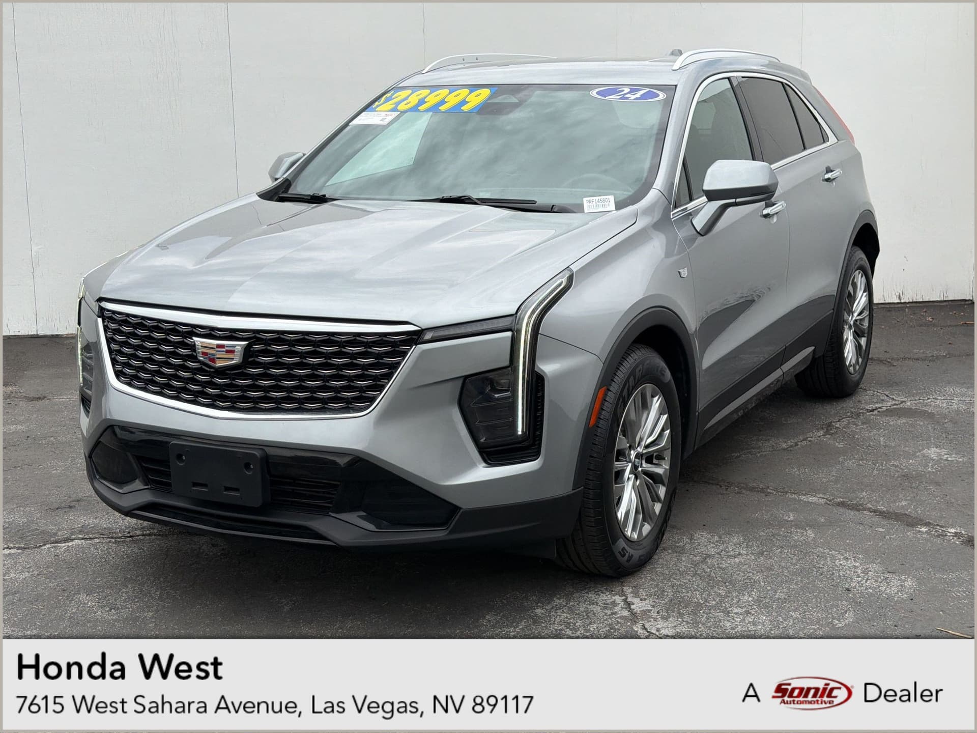2024 Cadillac XT4 FWD Premium Luxury — photo 1 of 29