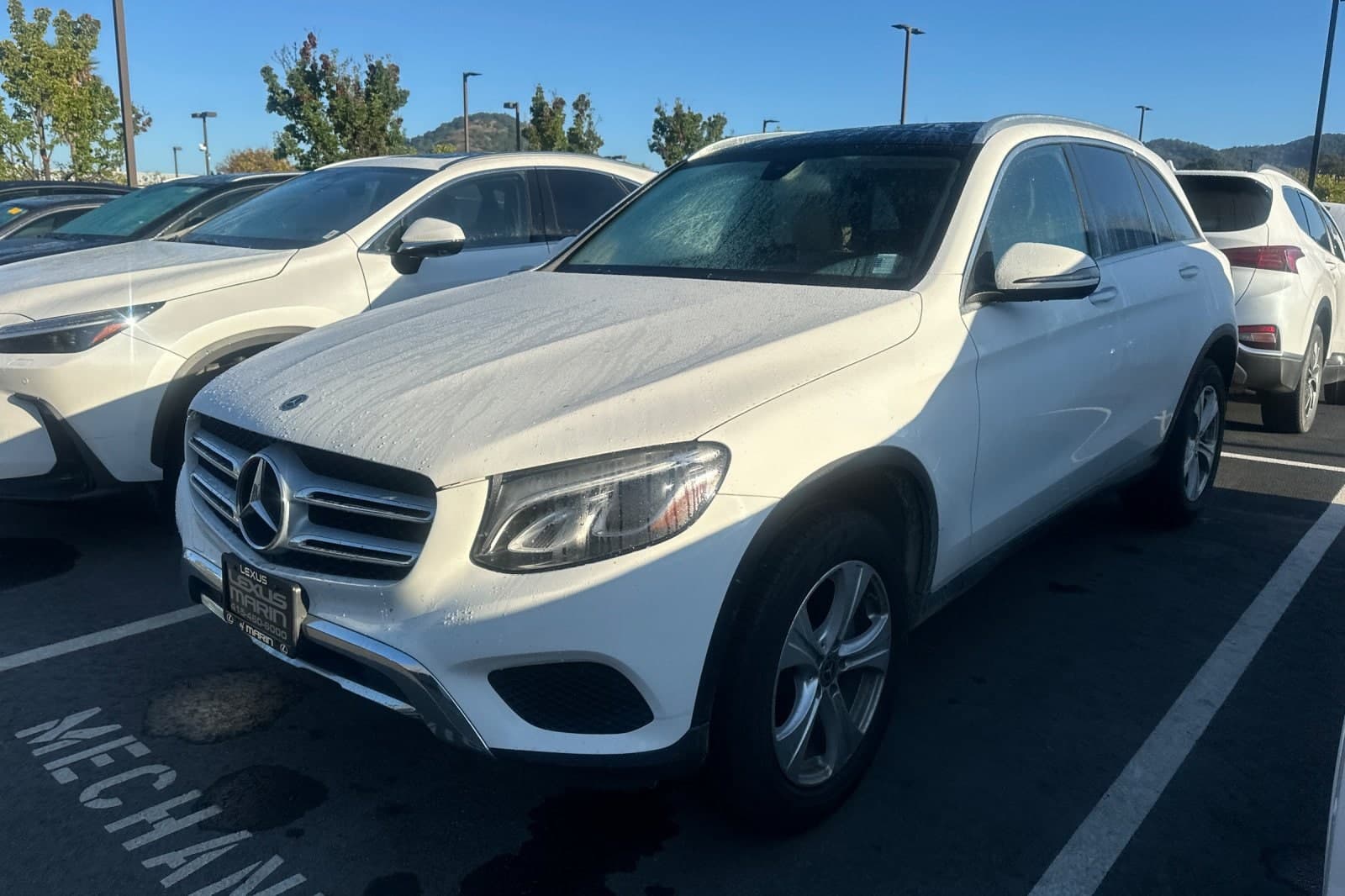 2018 Mercedes-Benz GLC Base — photo 1 of 3