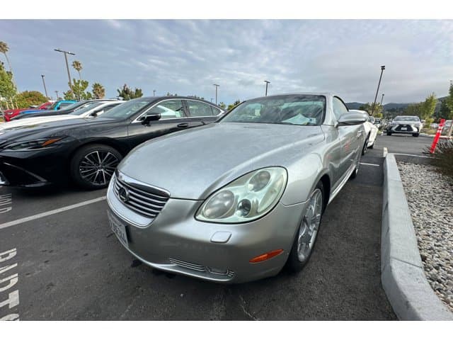 2004 Lexus SC 430 Base — photo 1 of 3