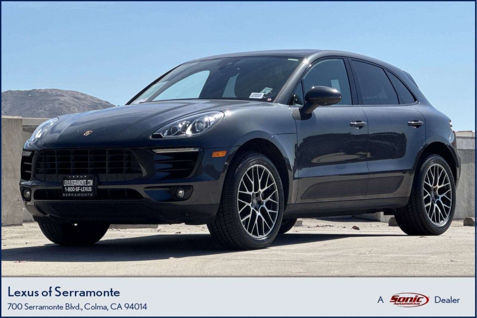 2018 Porsche Macan S — photo 1 of 34