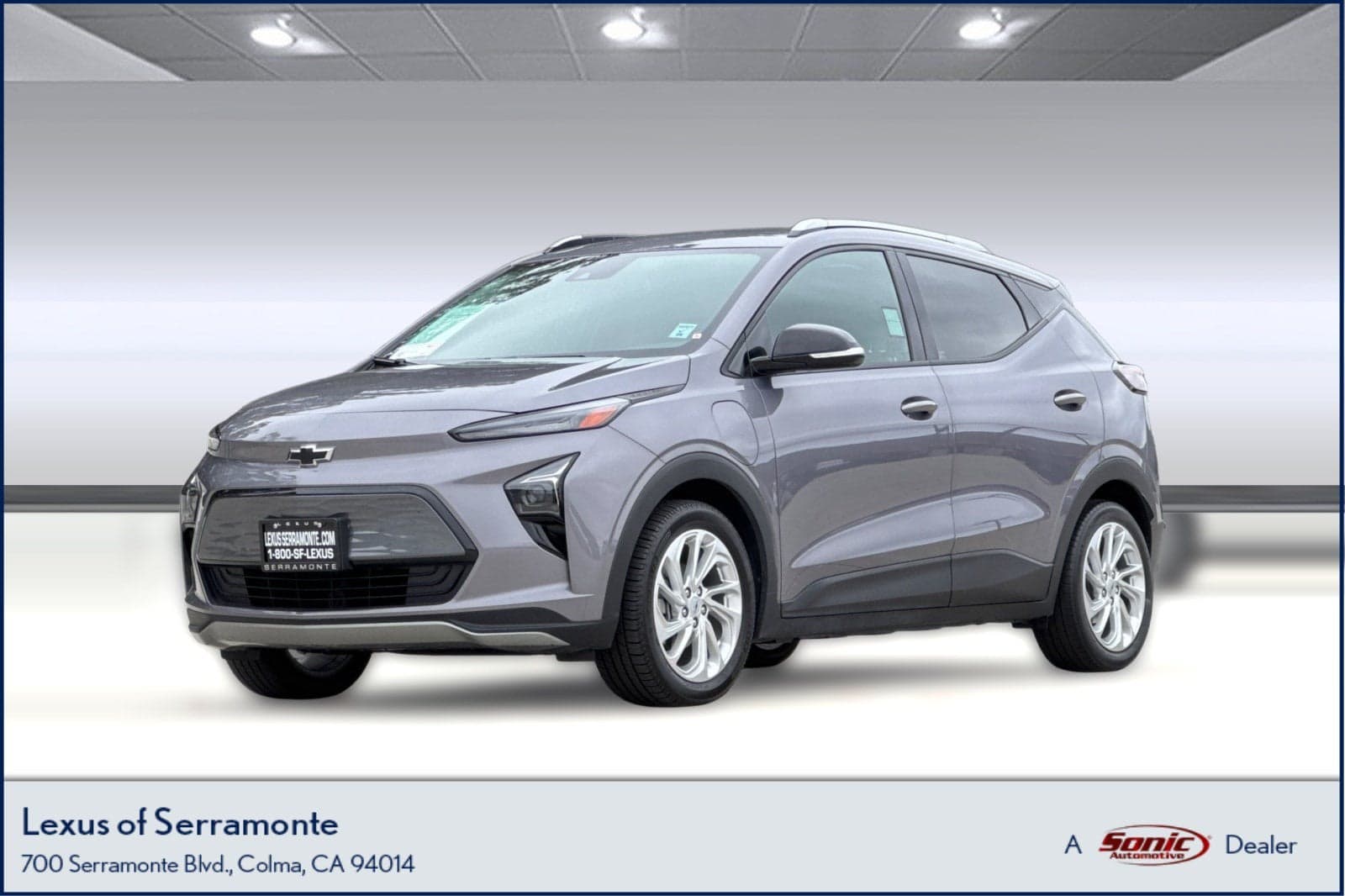 2023 Chevrolet Bolt EUV LT — photo 1 of 34