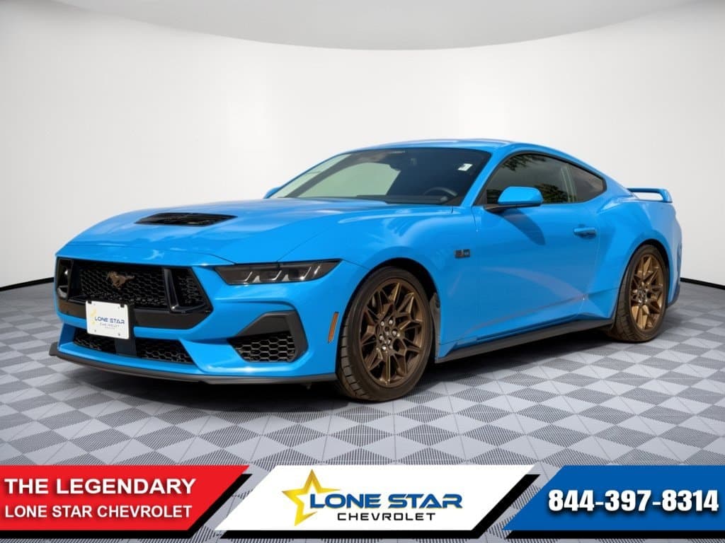 2025 Ford Mustang GT Premium — photo 1 of 32