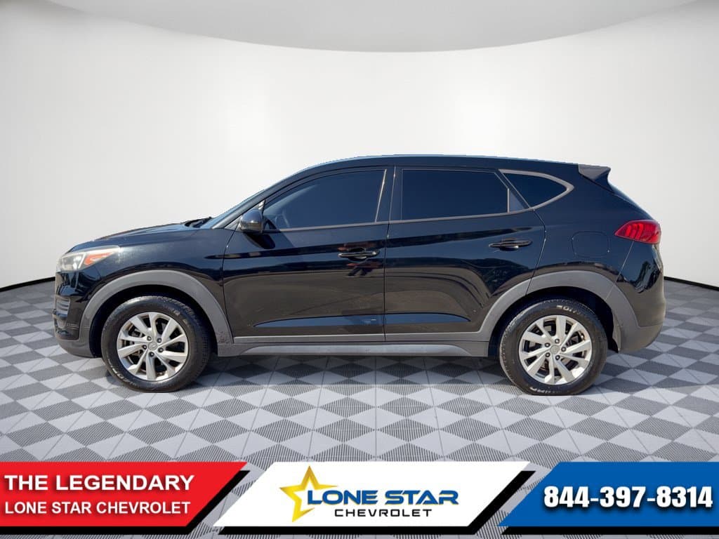 2019 Hyundai Tucson SE — photo 1 of 28