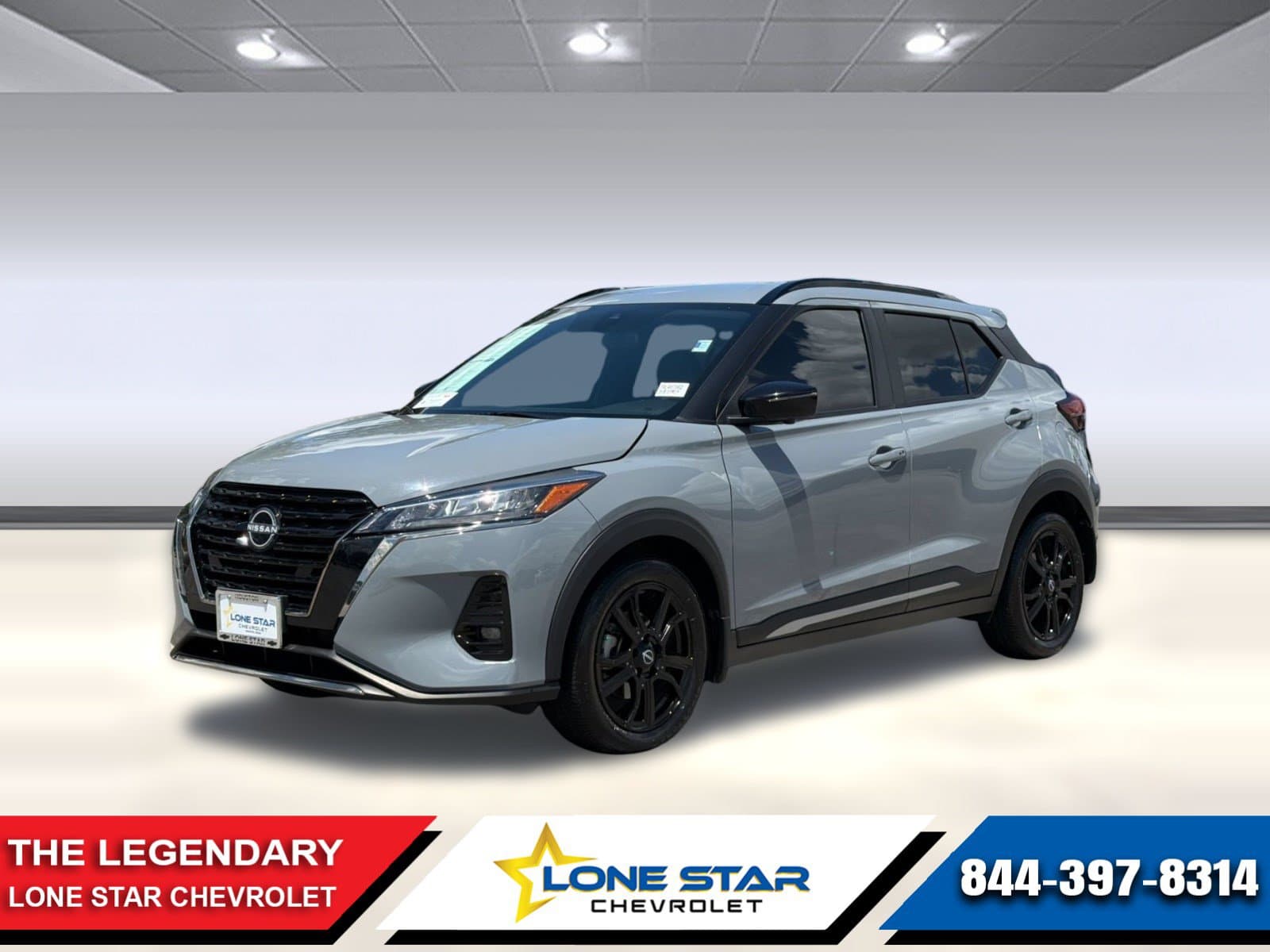 2024 Nissan Kicks SR — photo 1 of 31