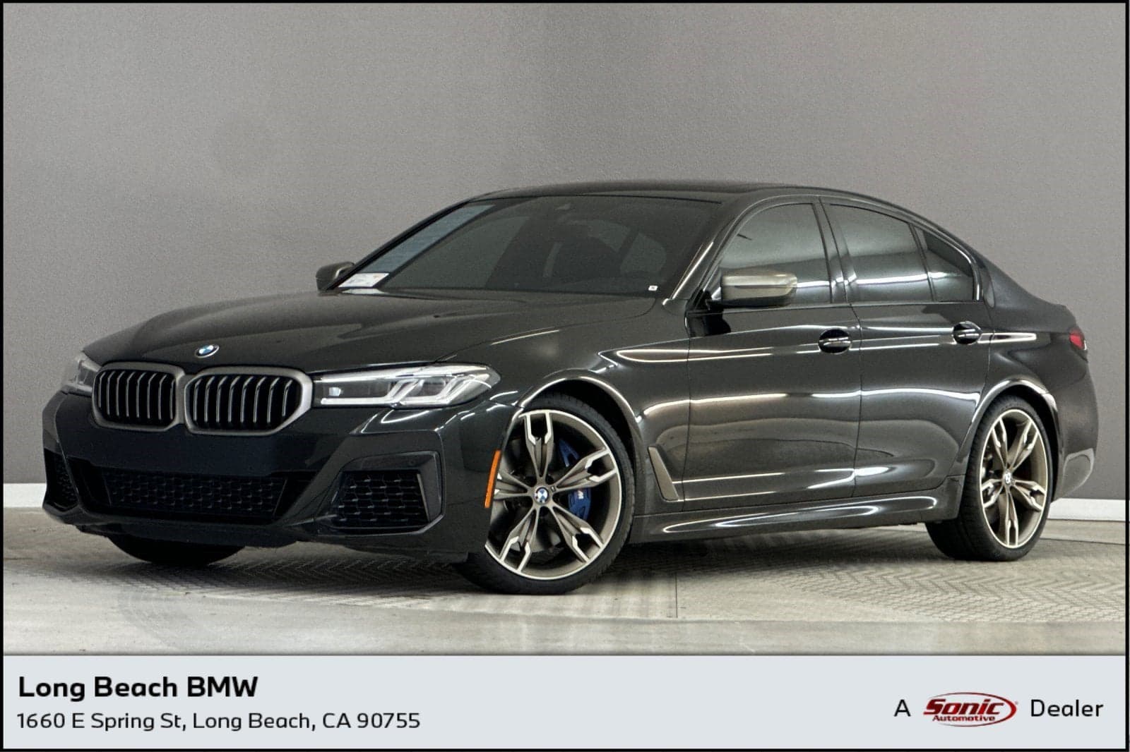 2023 BMW 5 Series M550i xDrive — photo 1 of 36