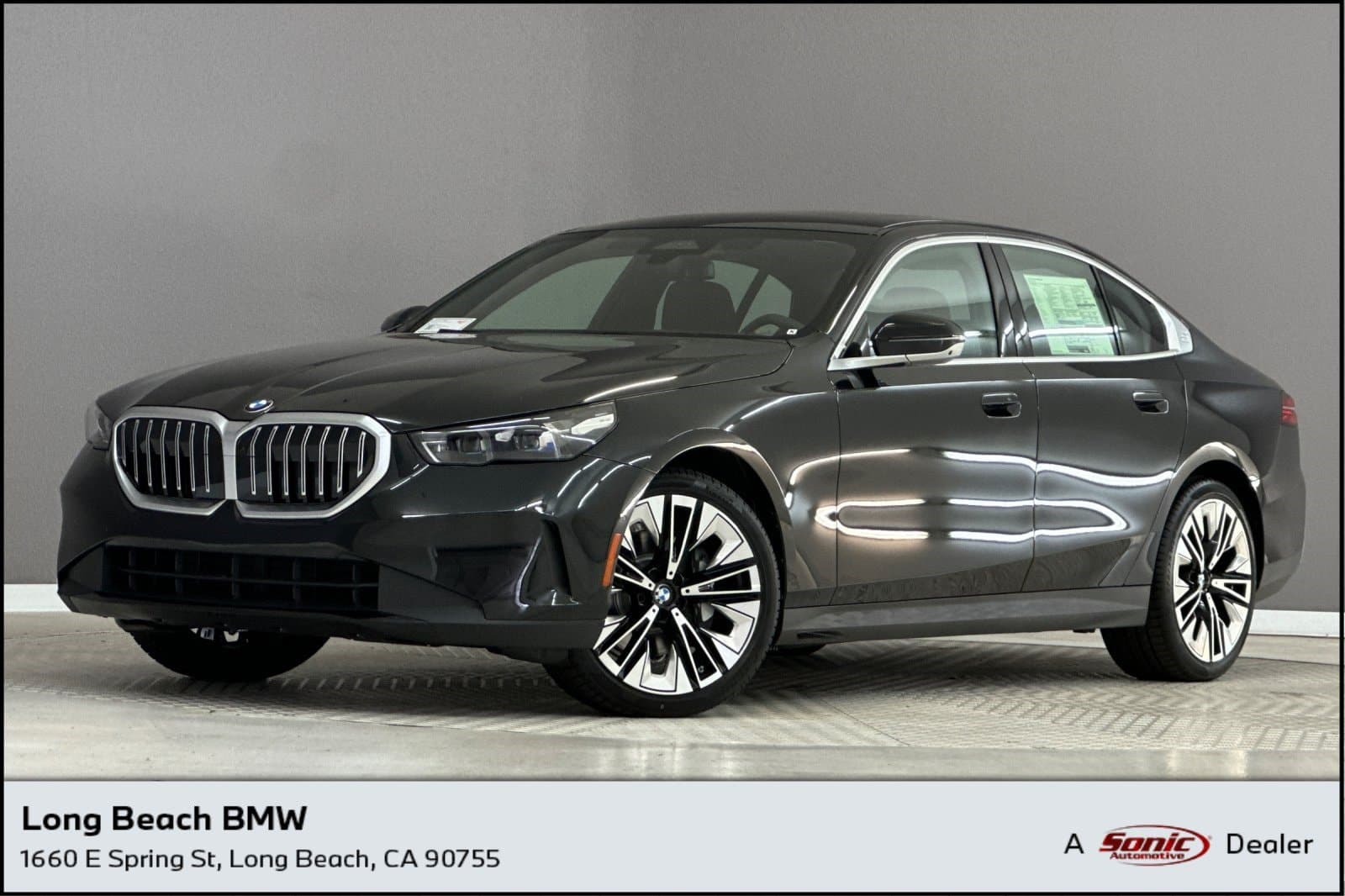2027 BMW 530i Base — photo 1 of 43