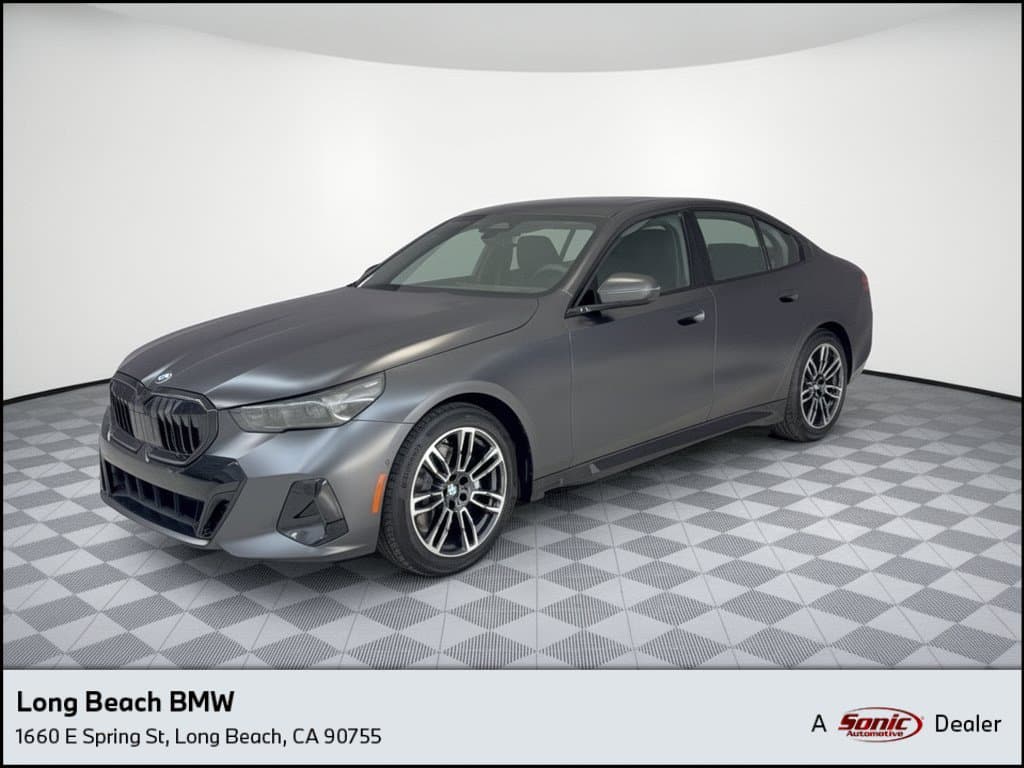 2027 BMW 5 Series 530i — photo 1 of 31