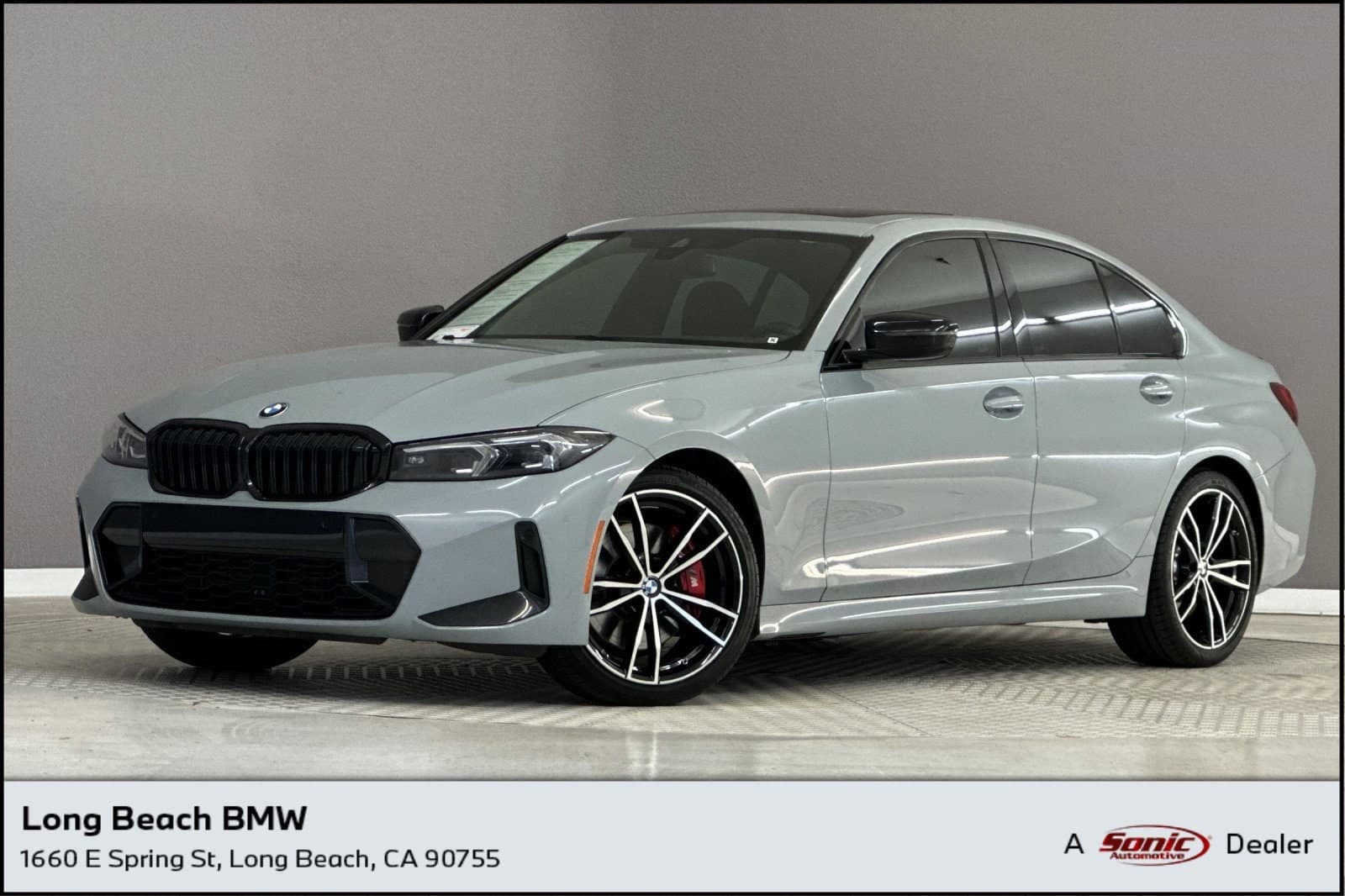 2024 BMW 3 Series 330i xDrive — photo 1 of 34