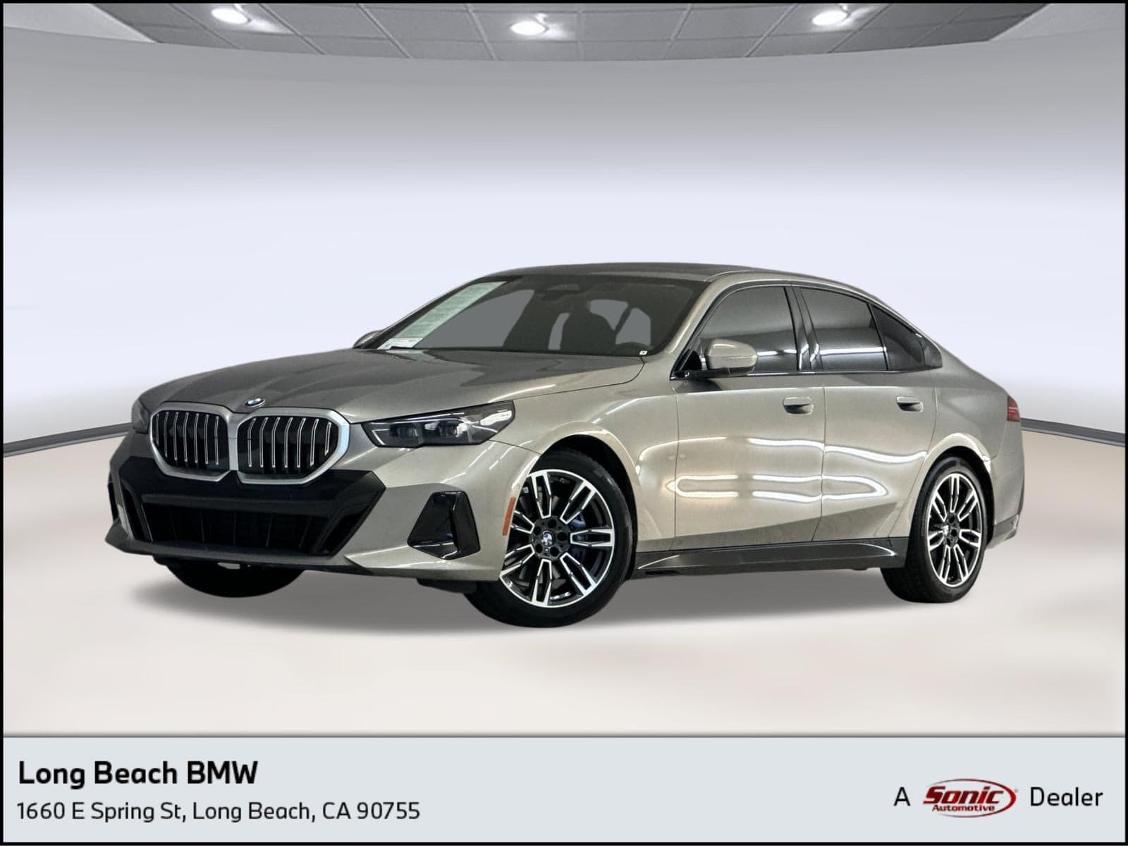 2024 BMW 5 Series 530i — photo 1 of 35