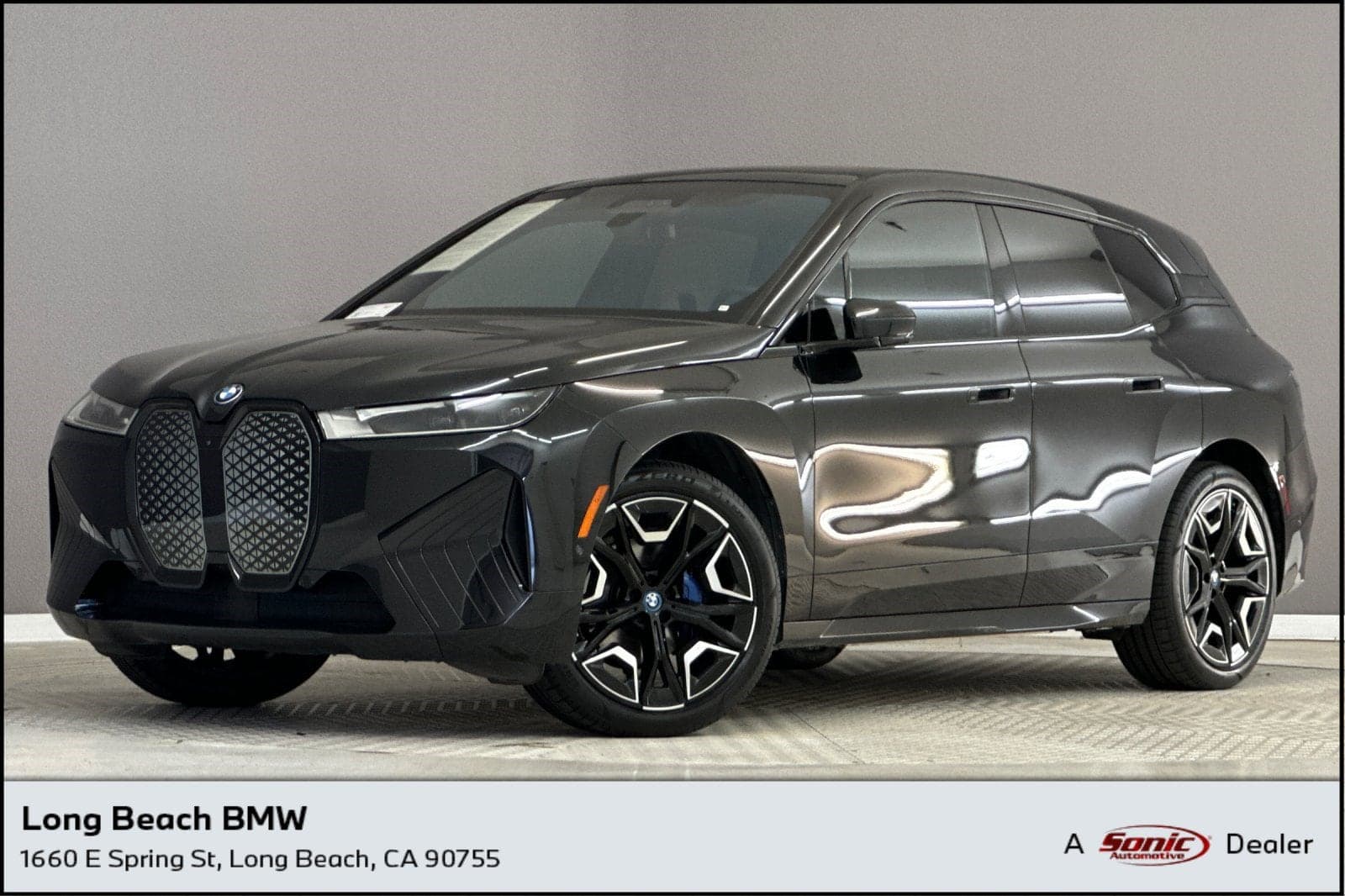 2024 BMW iX xDrive50 — photo 1 of 36