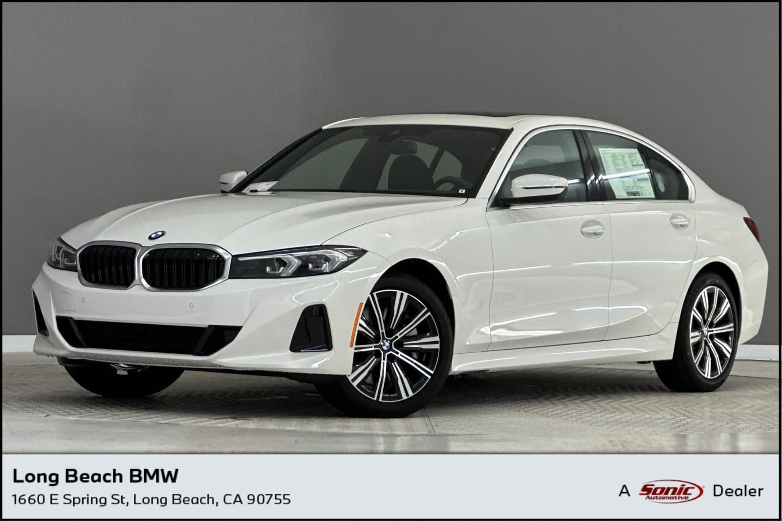 2026 BMW 330i Base — photo 1 of 43