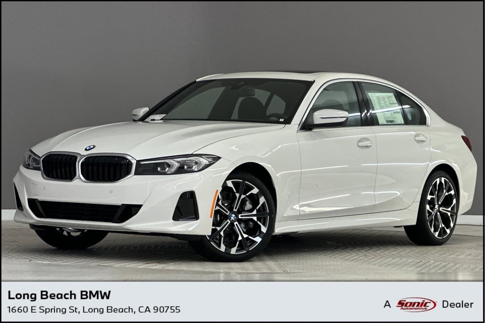 2026 BMW 330i Base — photo 1 of 43