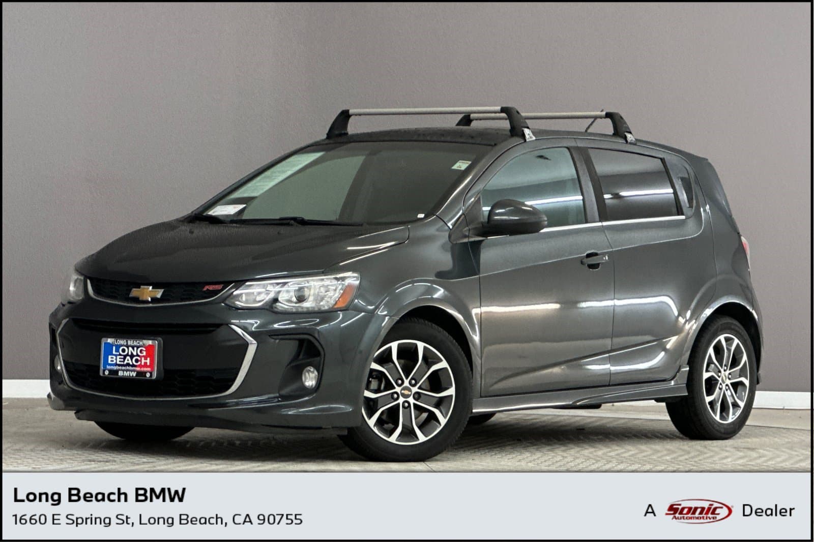 2017 Chevrolet Sonic LT — photo 1 of 34