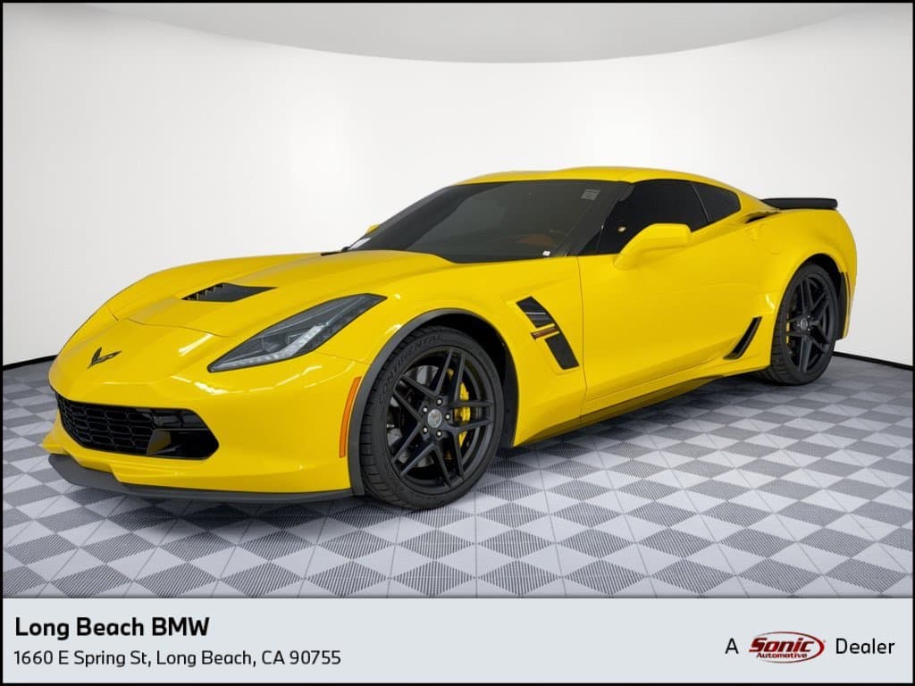 2019 Chevrolet Corvette Base — photo 1 of 31
